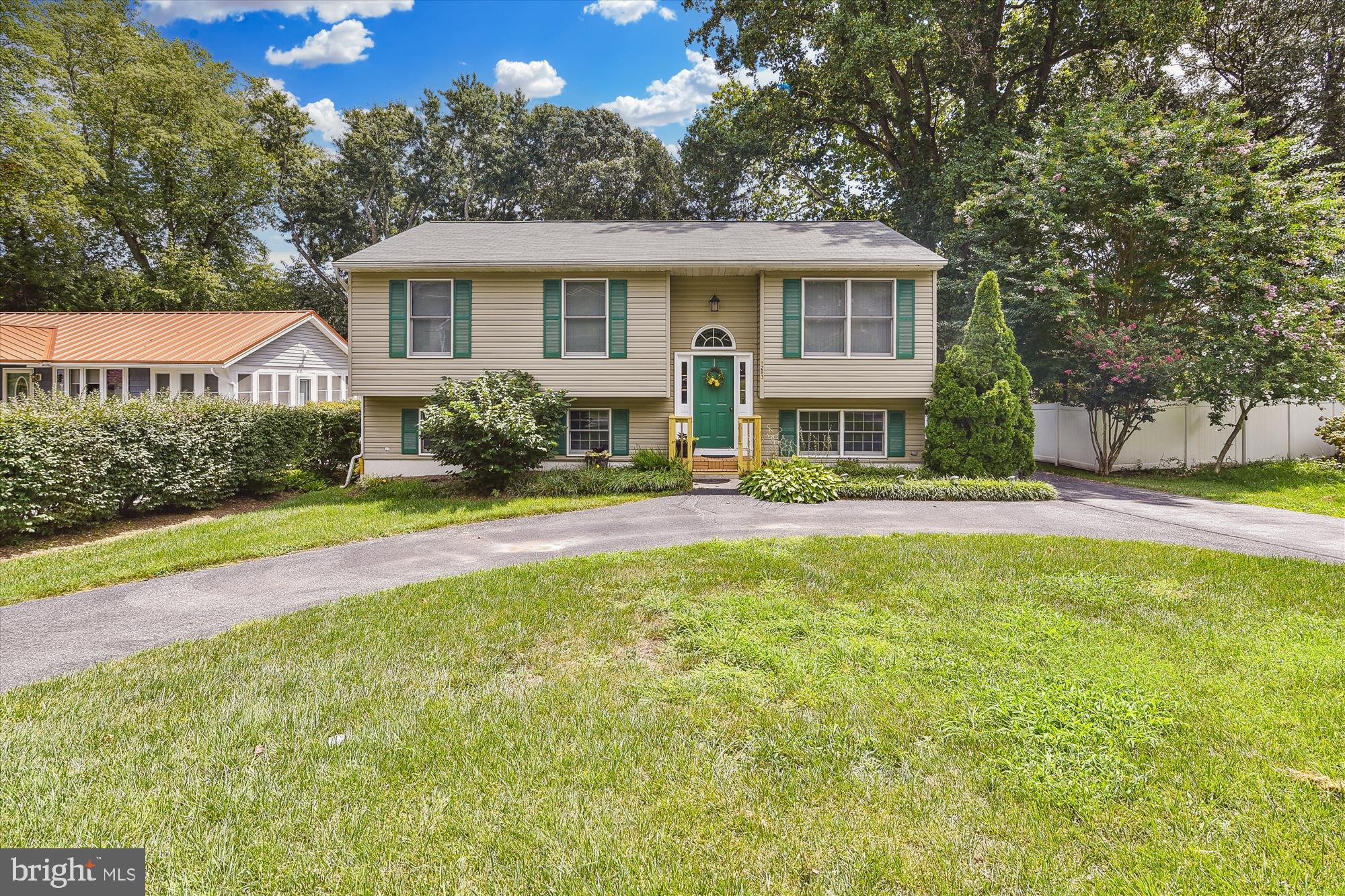 CAPE ST CLAIRE - Residential