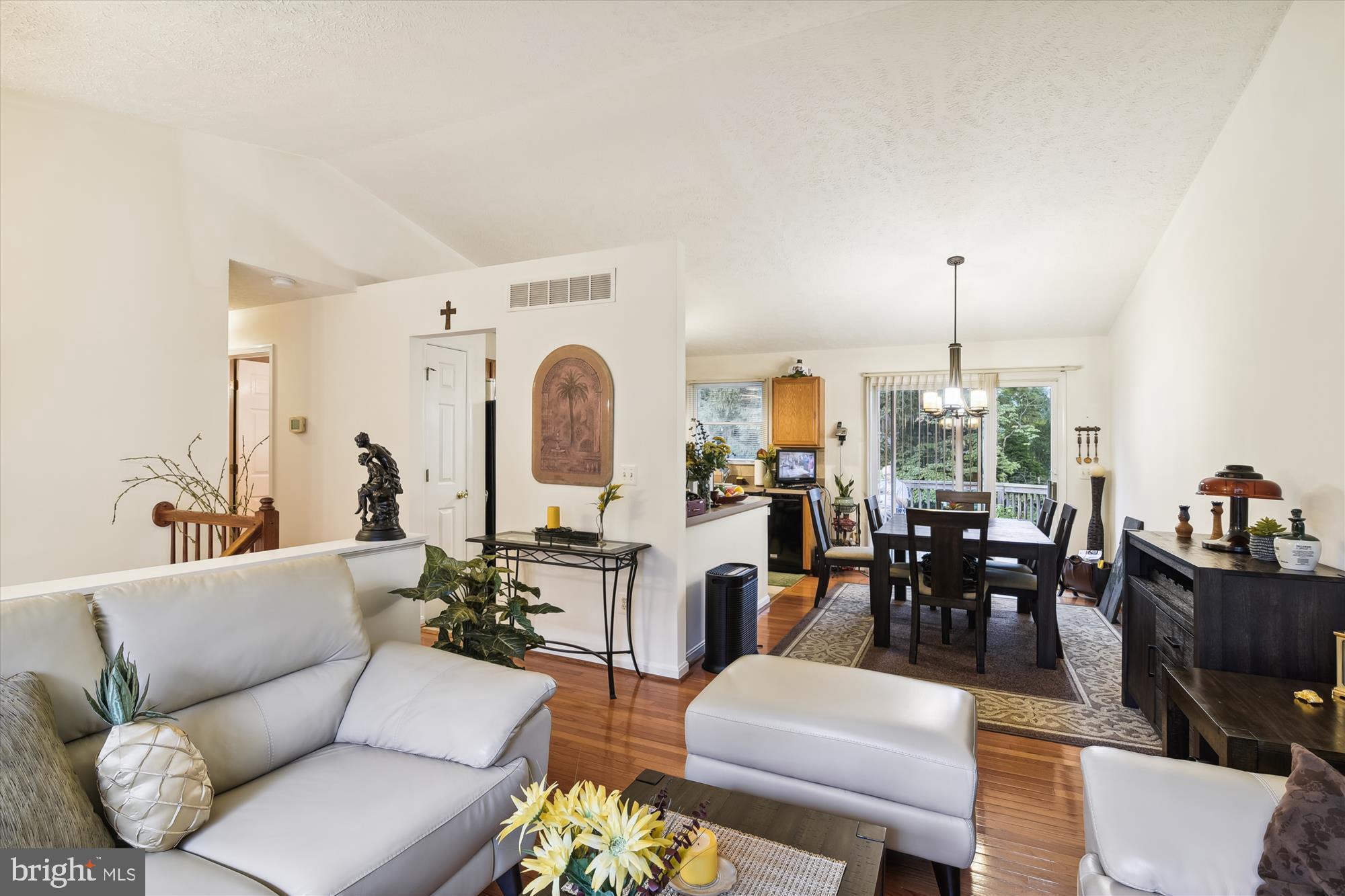 CAPE ST CLAIRE - Residential