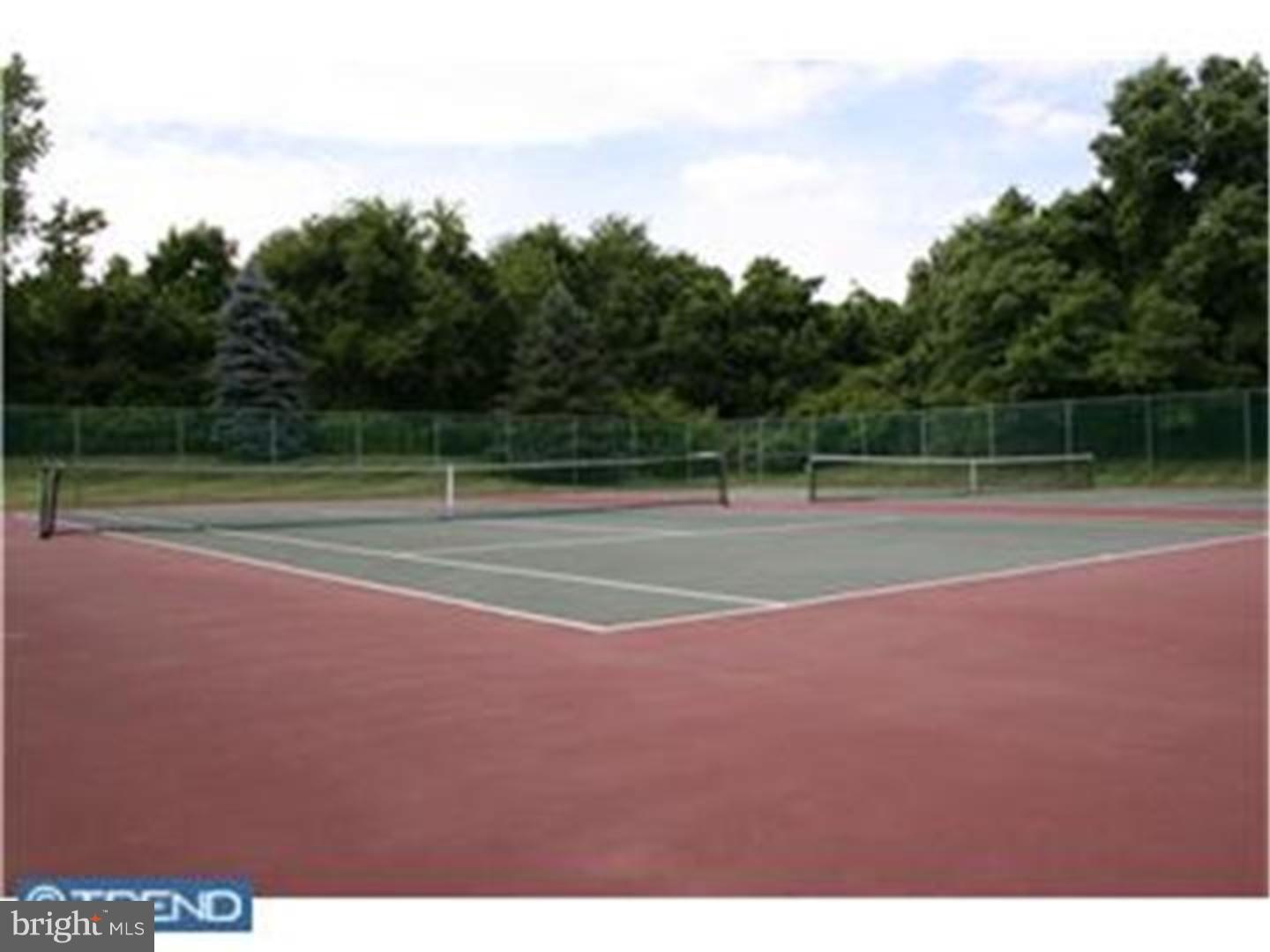 OXFORD OF BLUE BELL - Residential