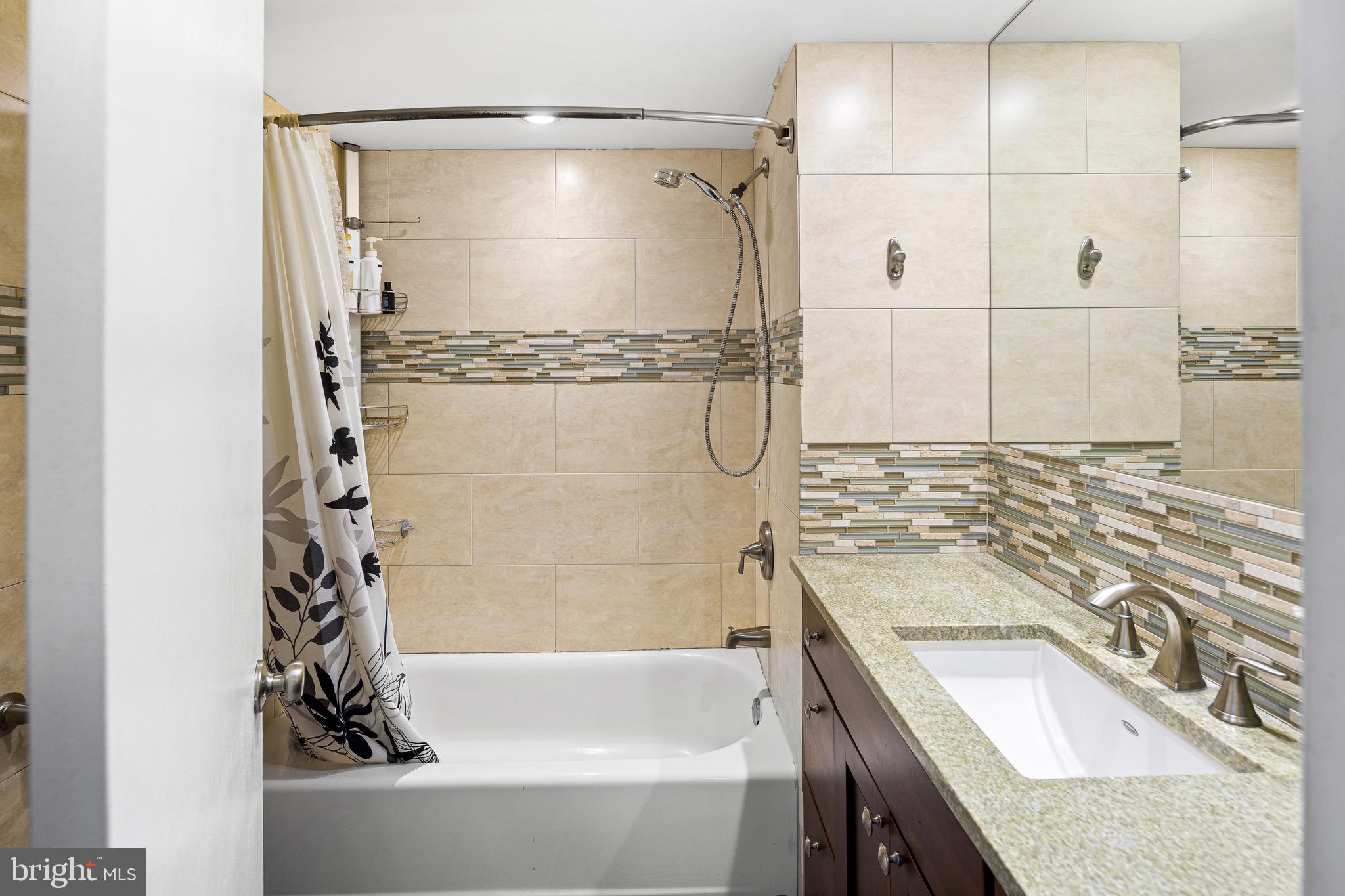 CENTER CITY ONE - Residential