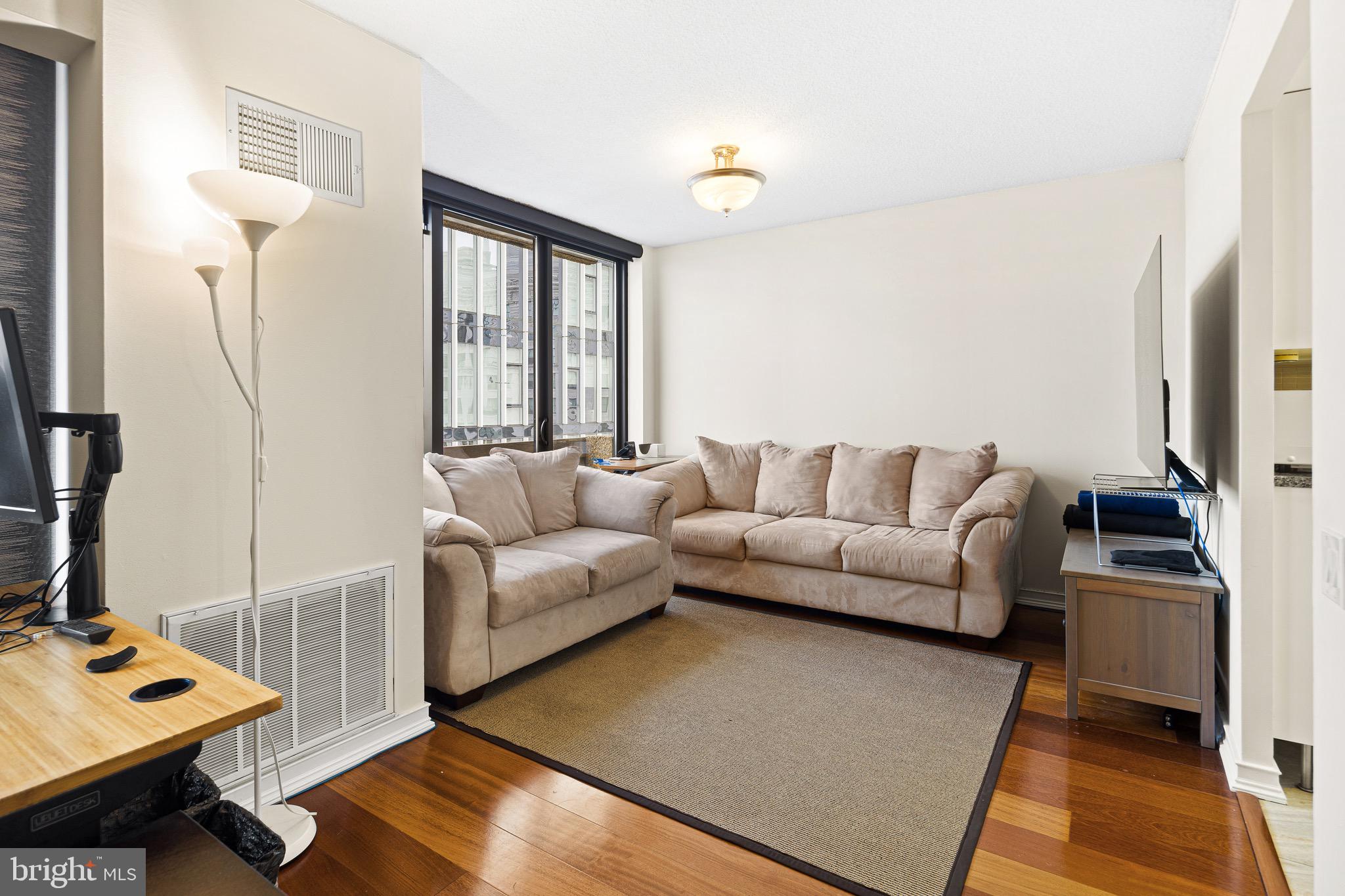 CENTER CITY ONE - Residential