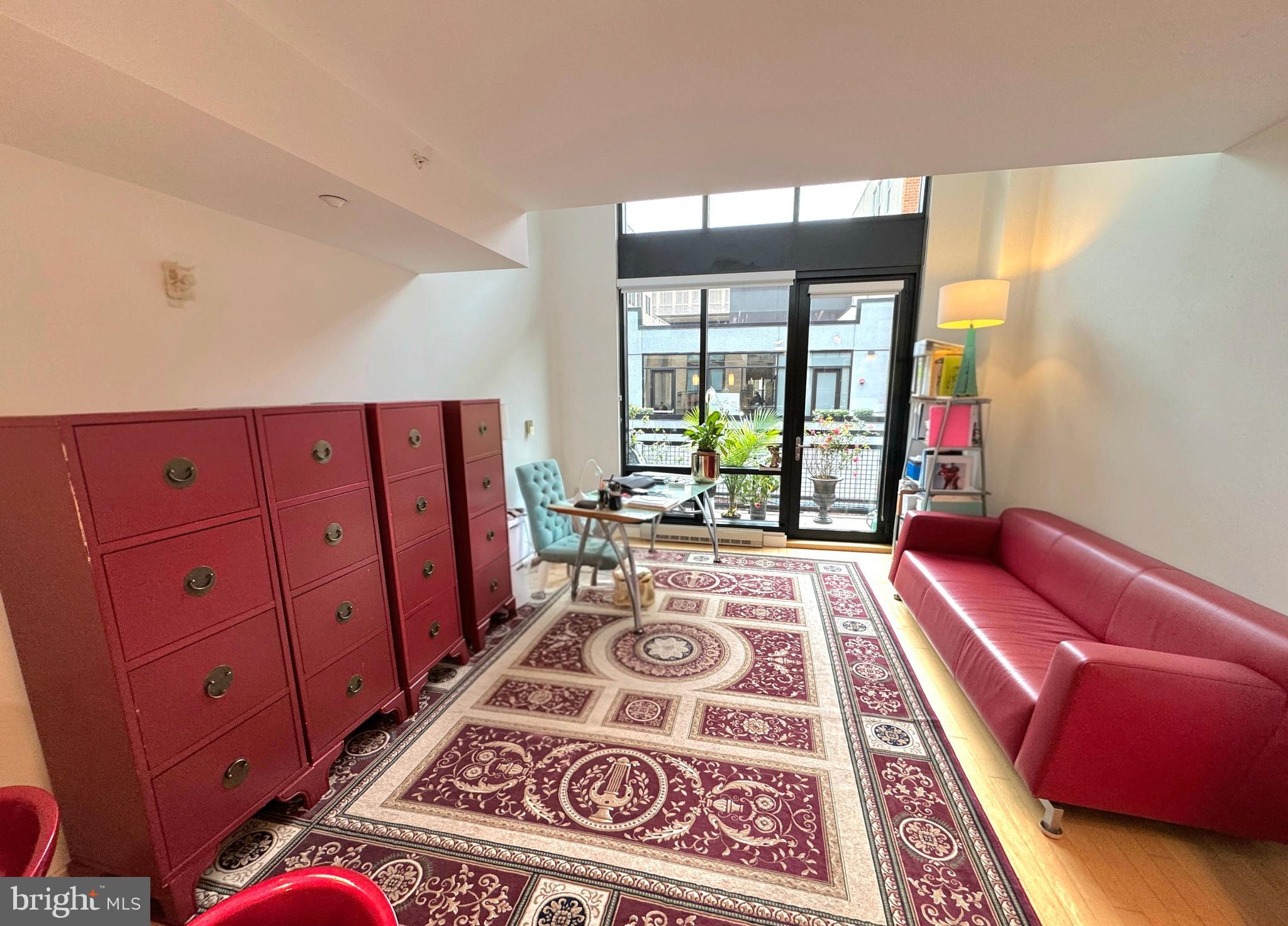 912 F STREET NW 703