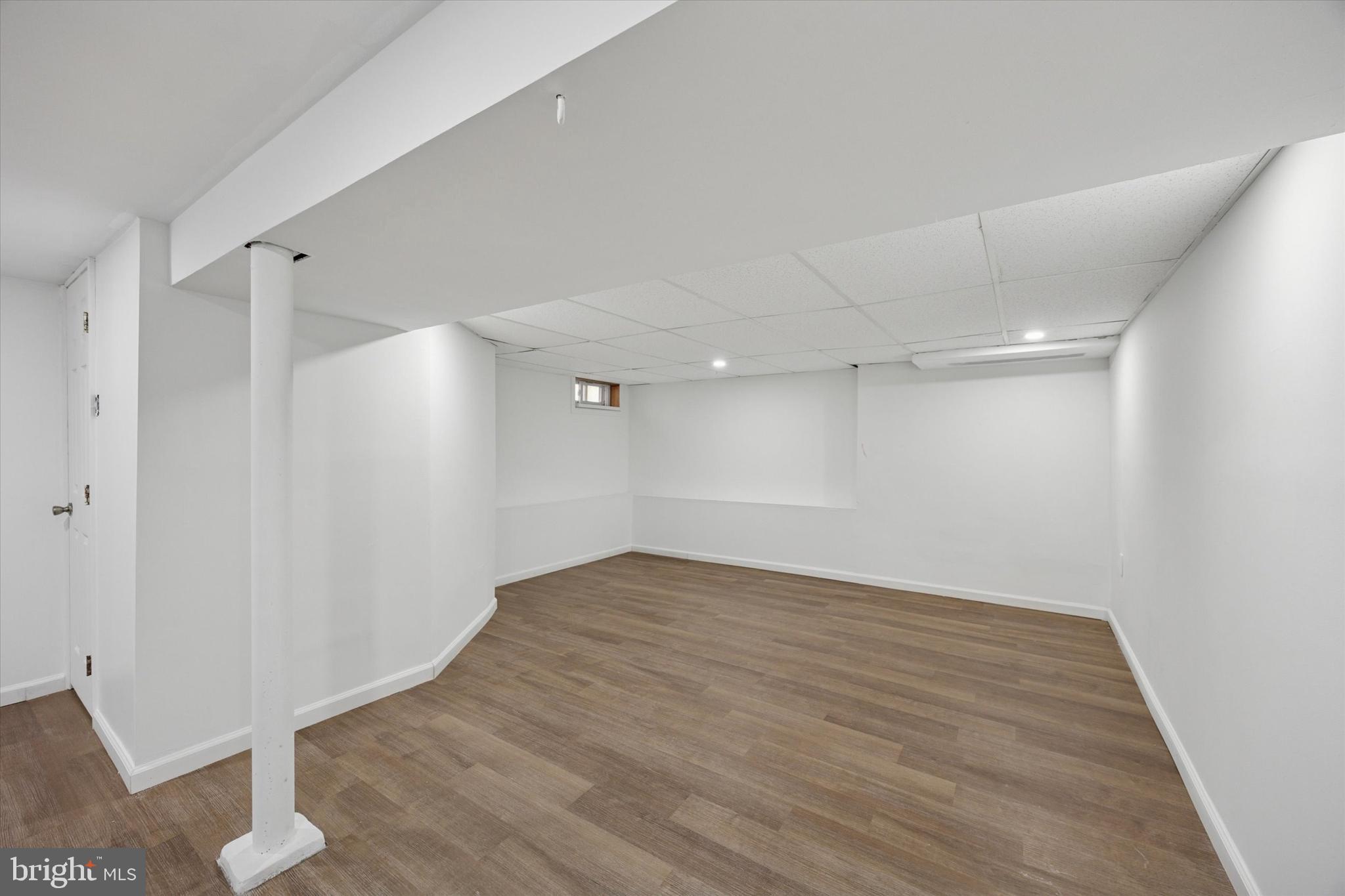 WILLOW GROVE - Residential