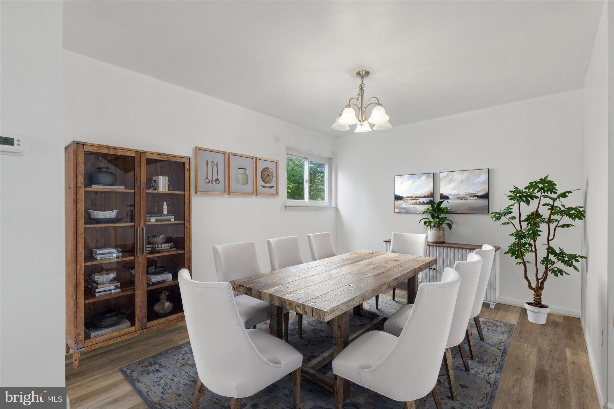 WILLOW GROVE - Residential