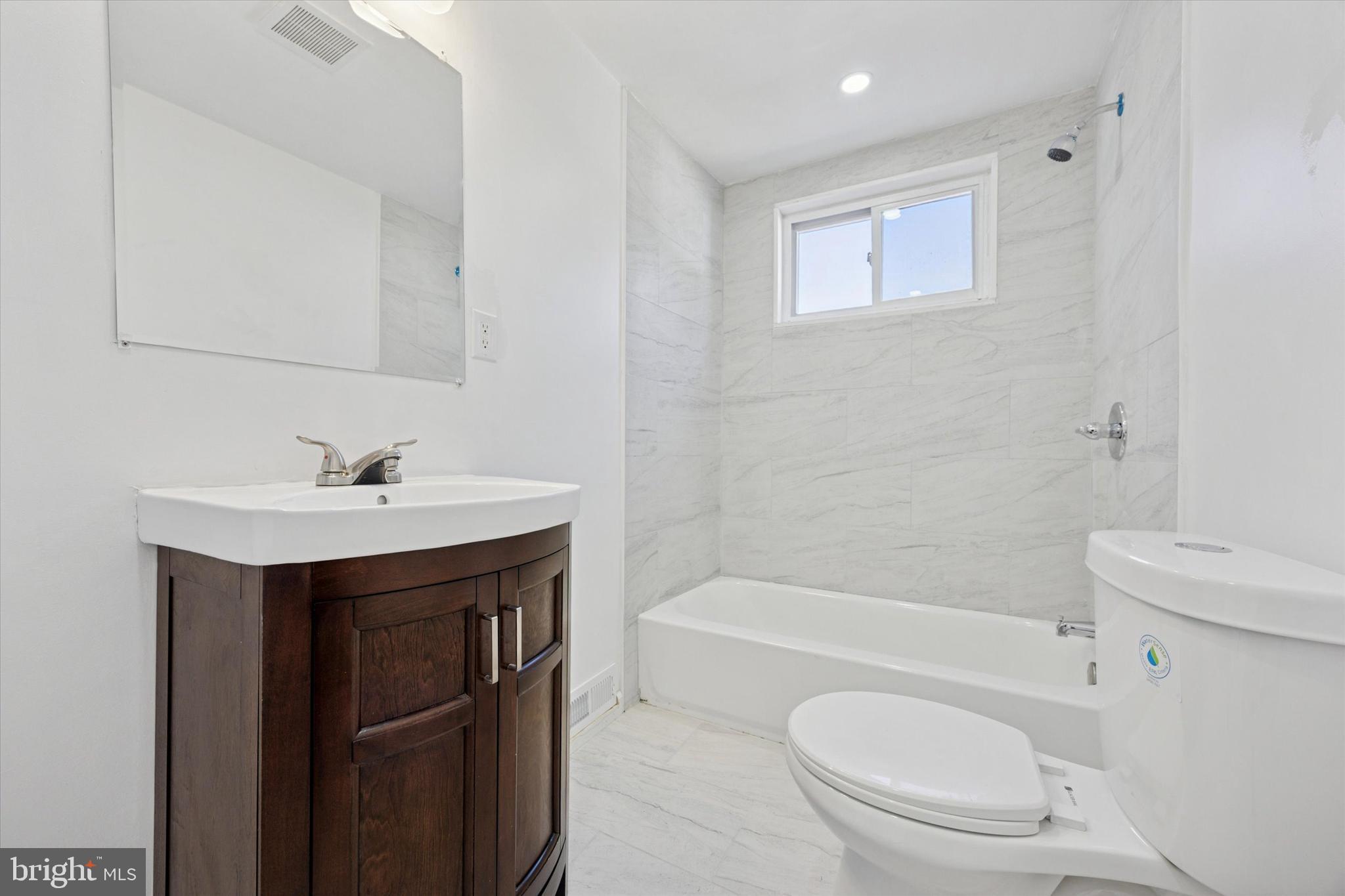 WILLOW GROVE - Residential