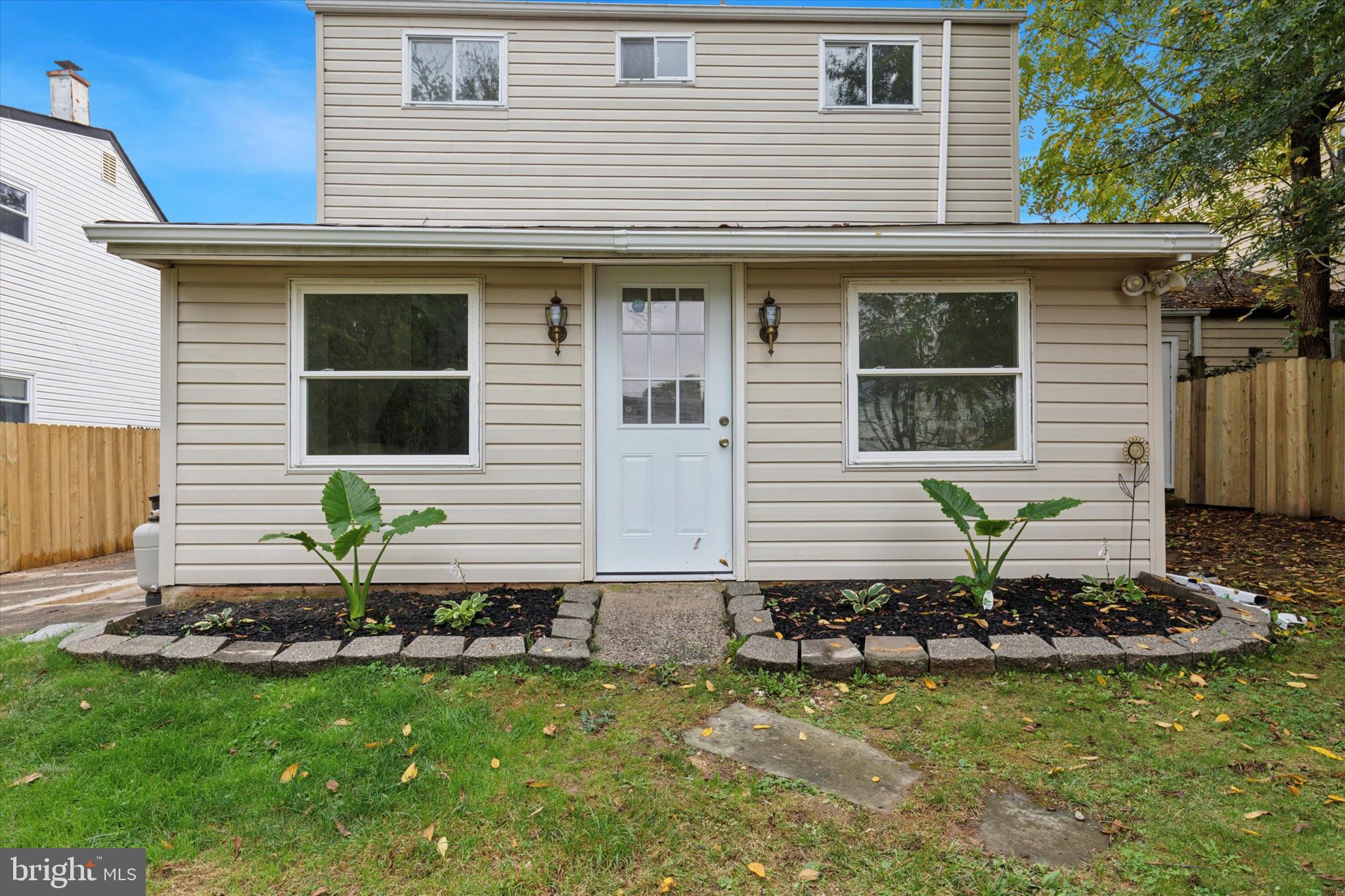 WILLOW GROVE - Residential