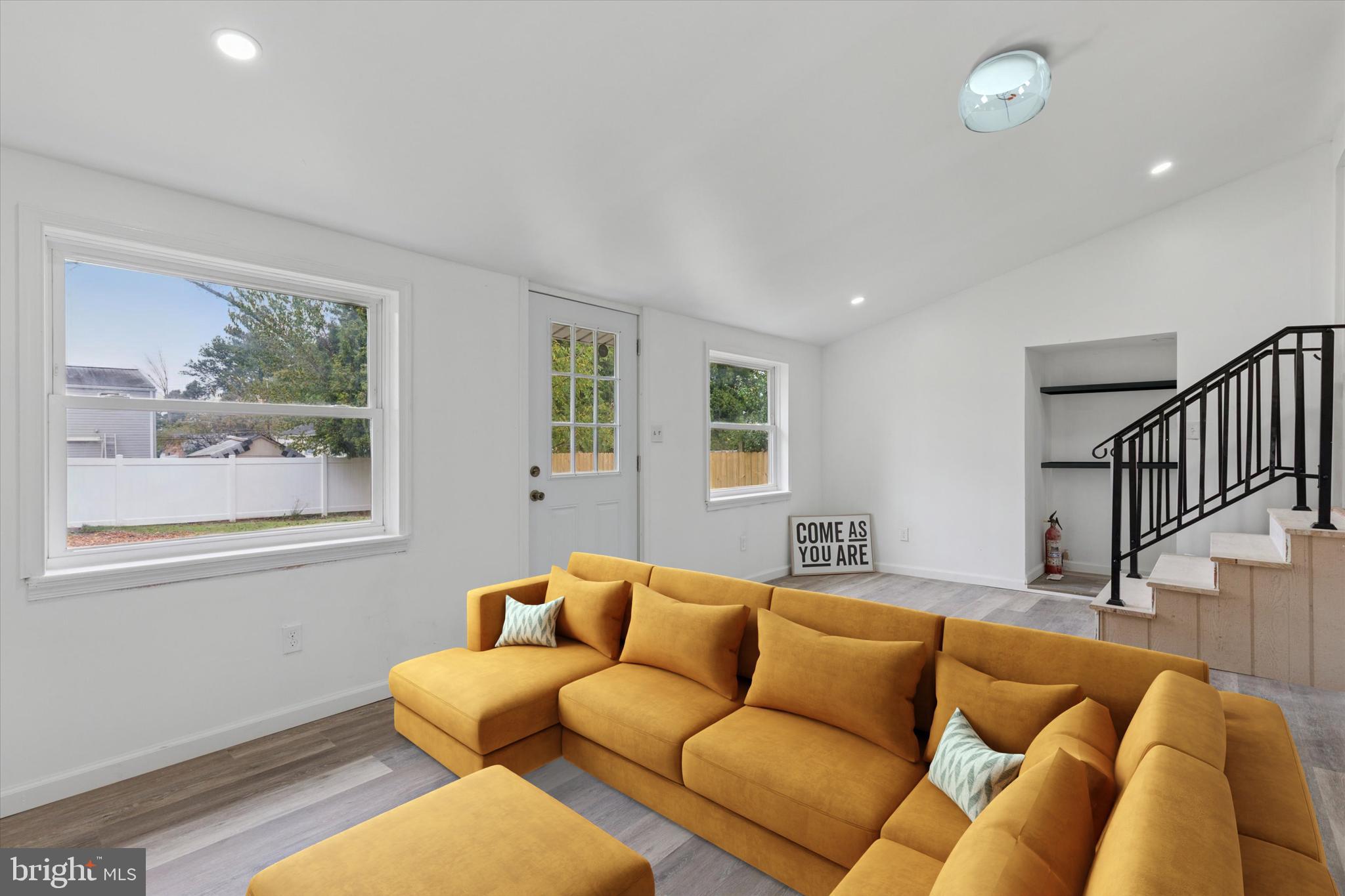 WILLOW GROVE - Residential