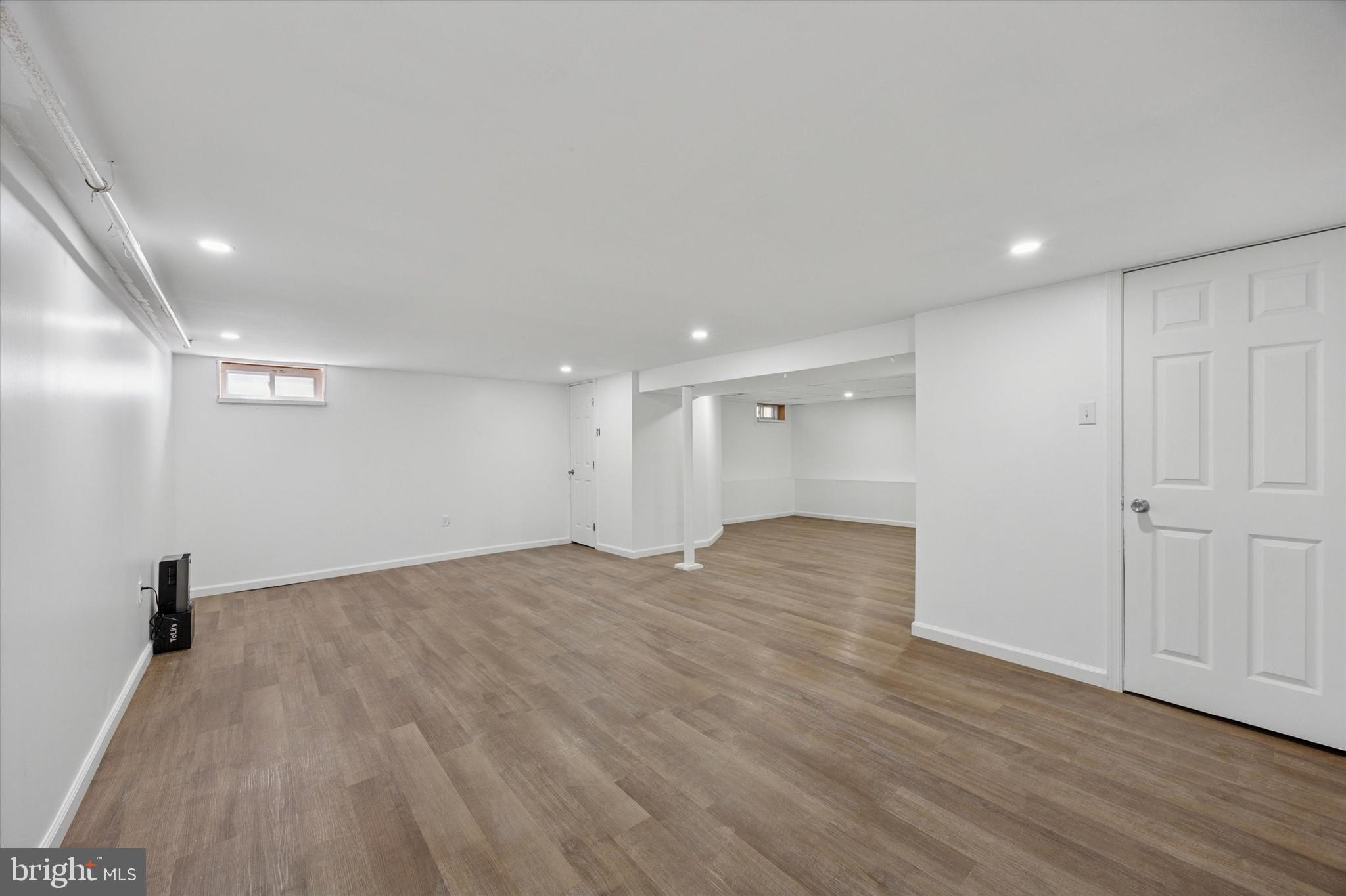 WILLOW GROVE - Residential