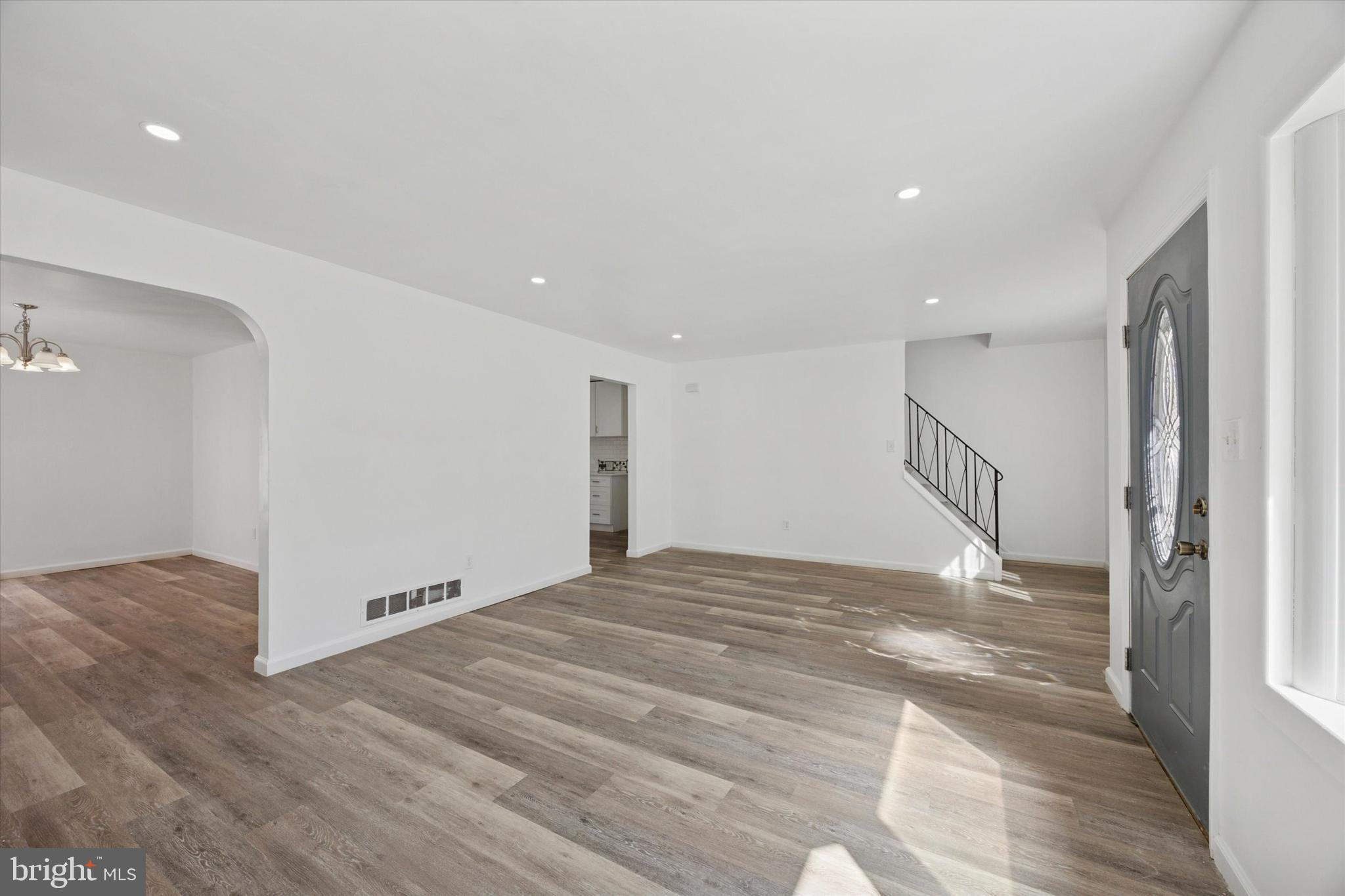 WILLOW GROVE - Residential