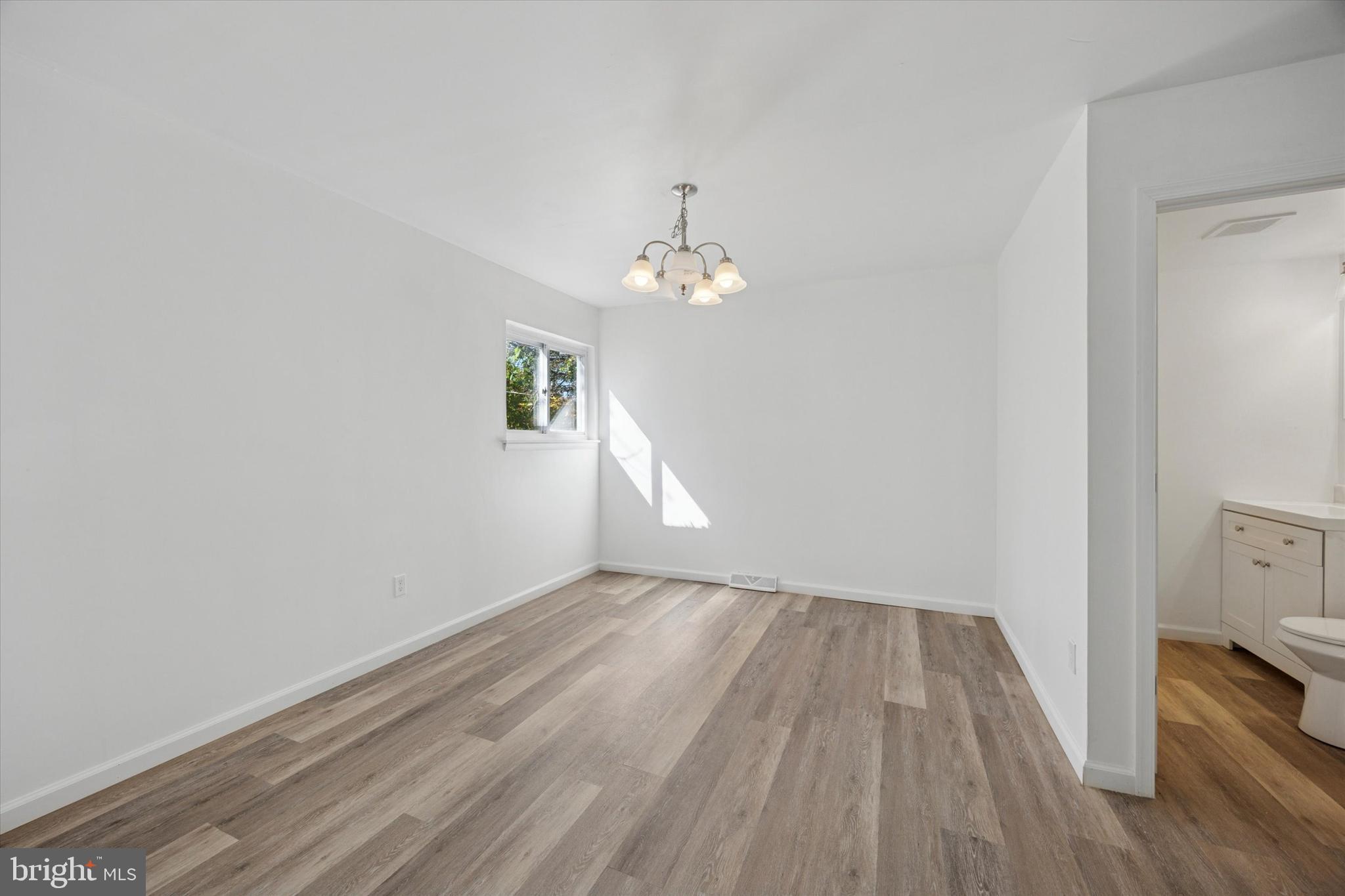 WILLOW GROVE - Residential