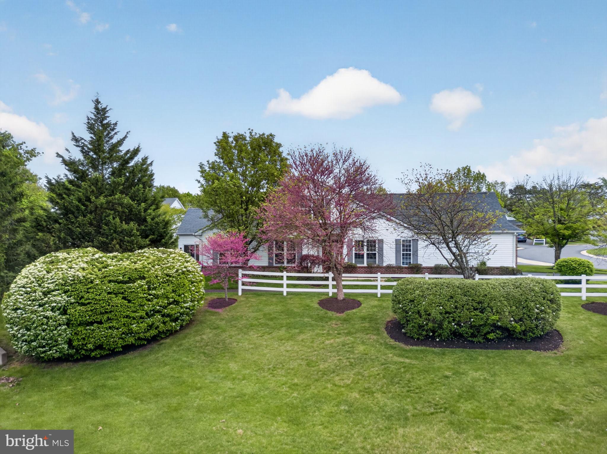 90 NEWBURY WAY
