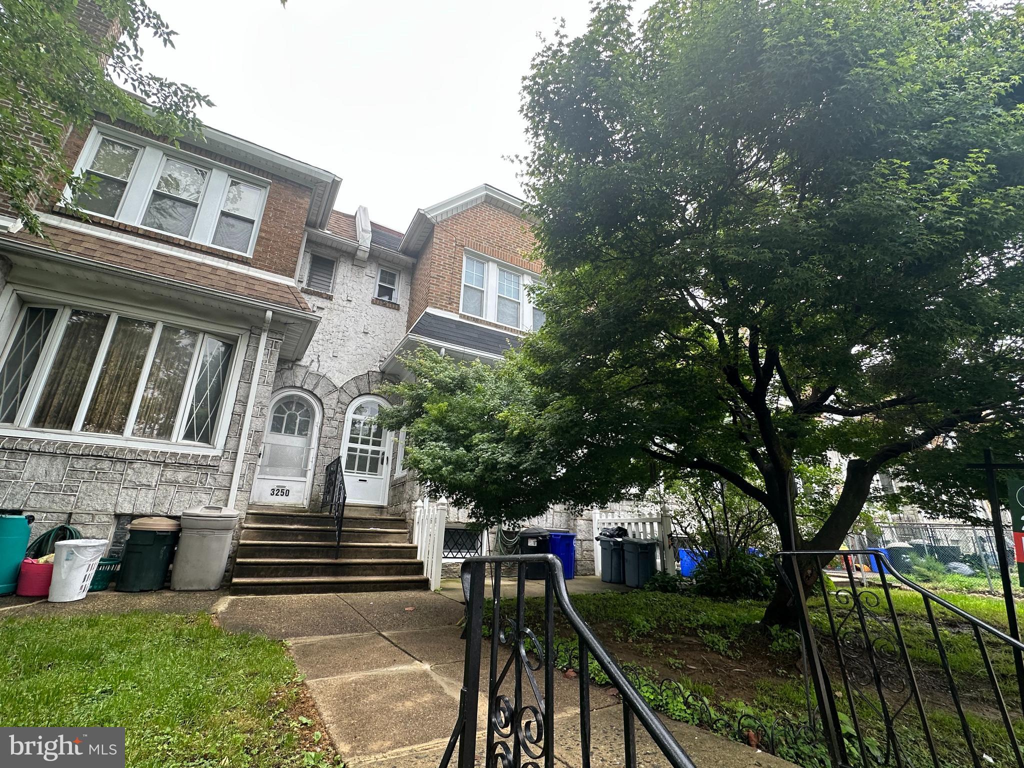 3248 COTTMAN AVENUE