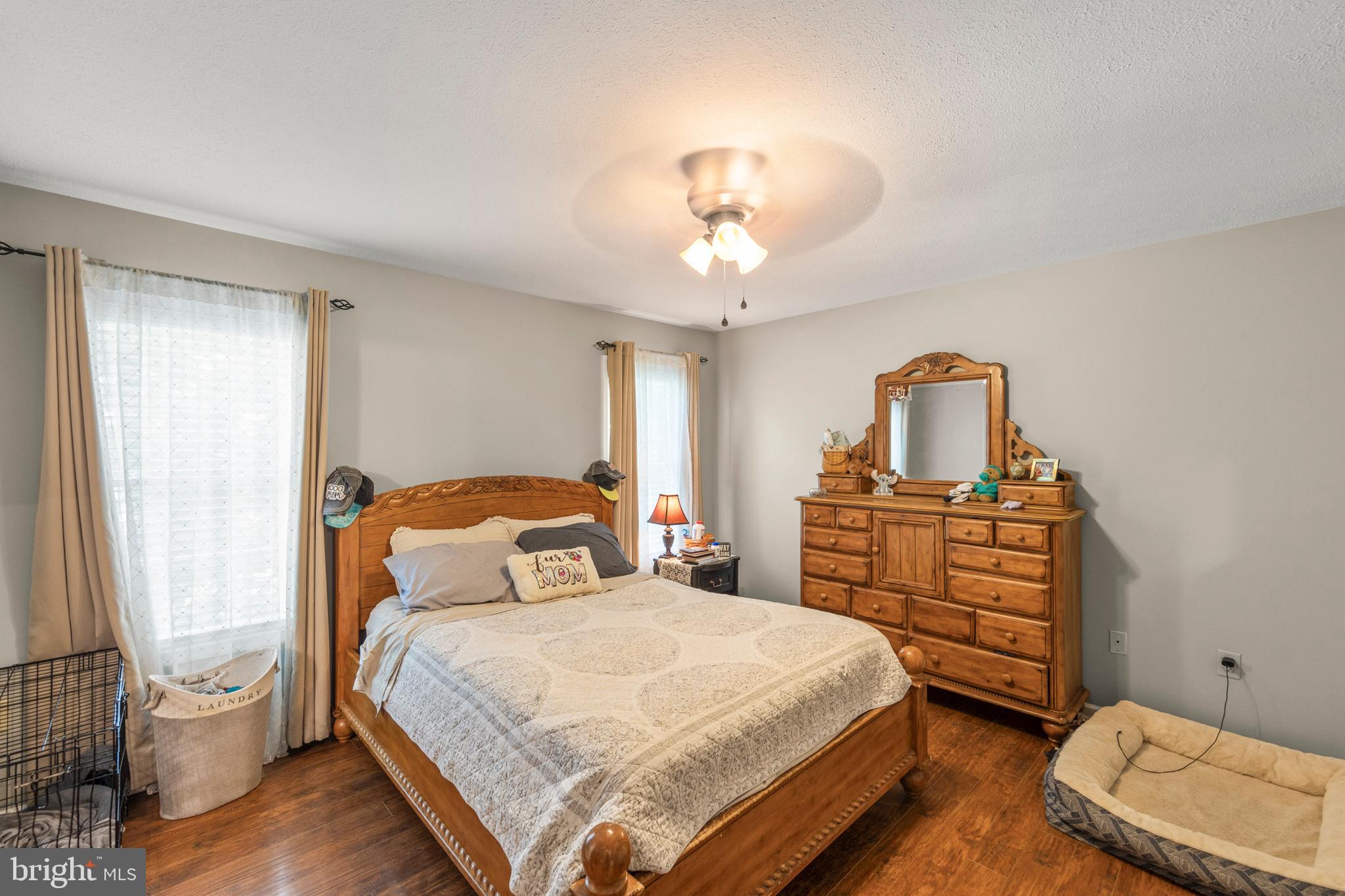 ELIZABETH STATION - Residential