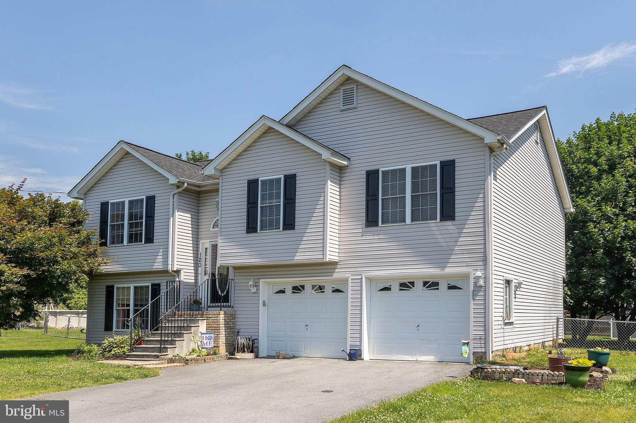 ELIZABETH STATION - Residential