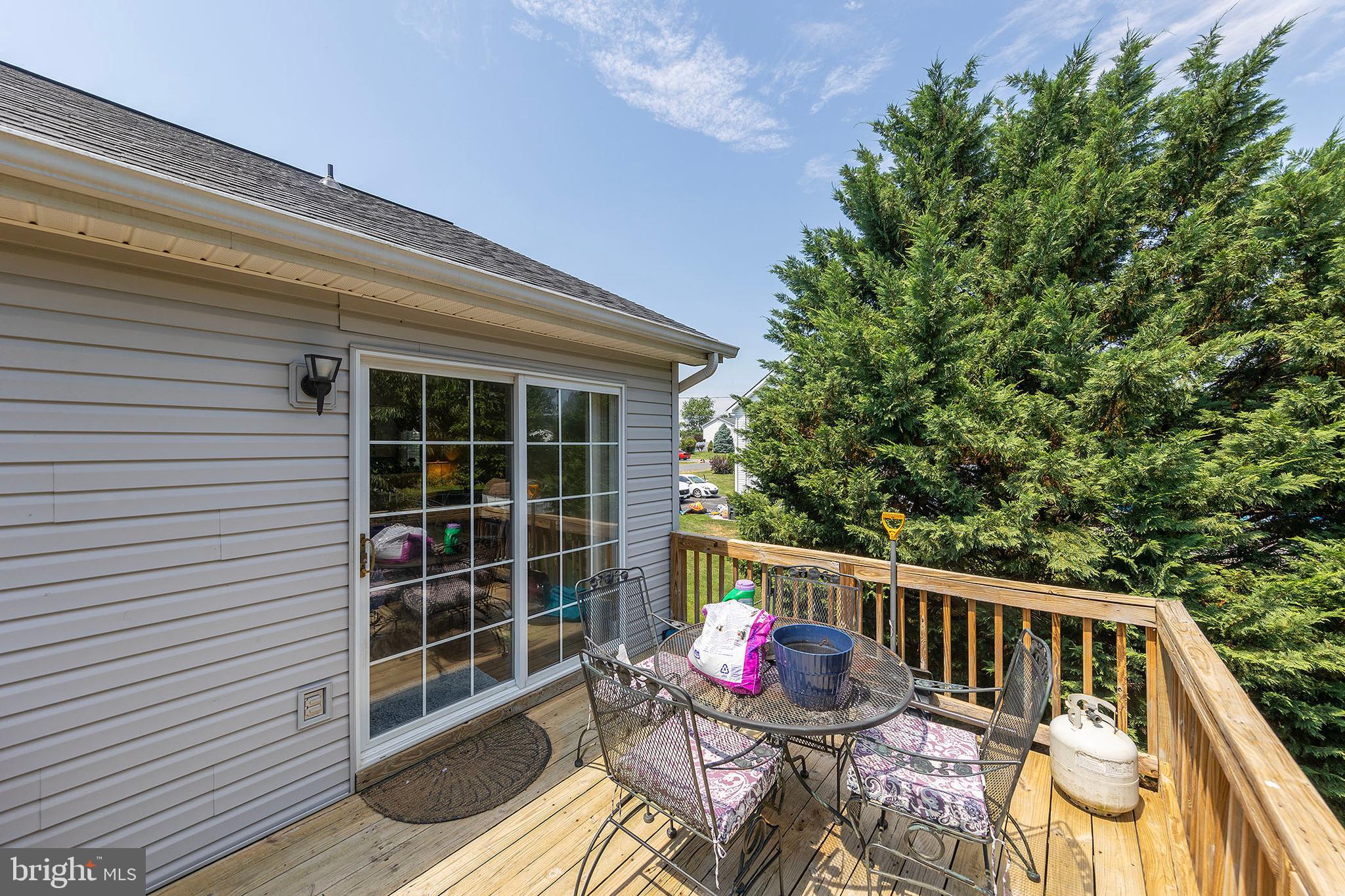 ELIZABETH STATION - Residential