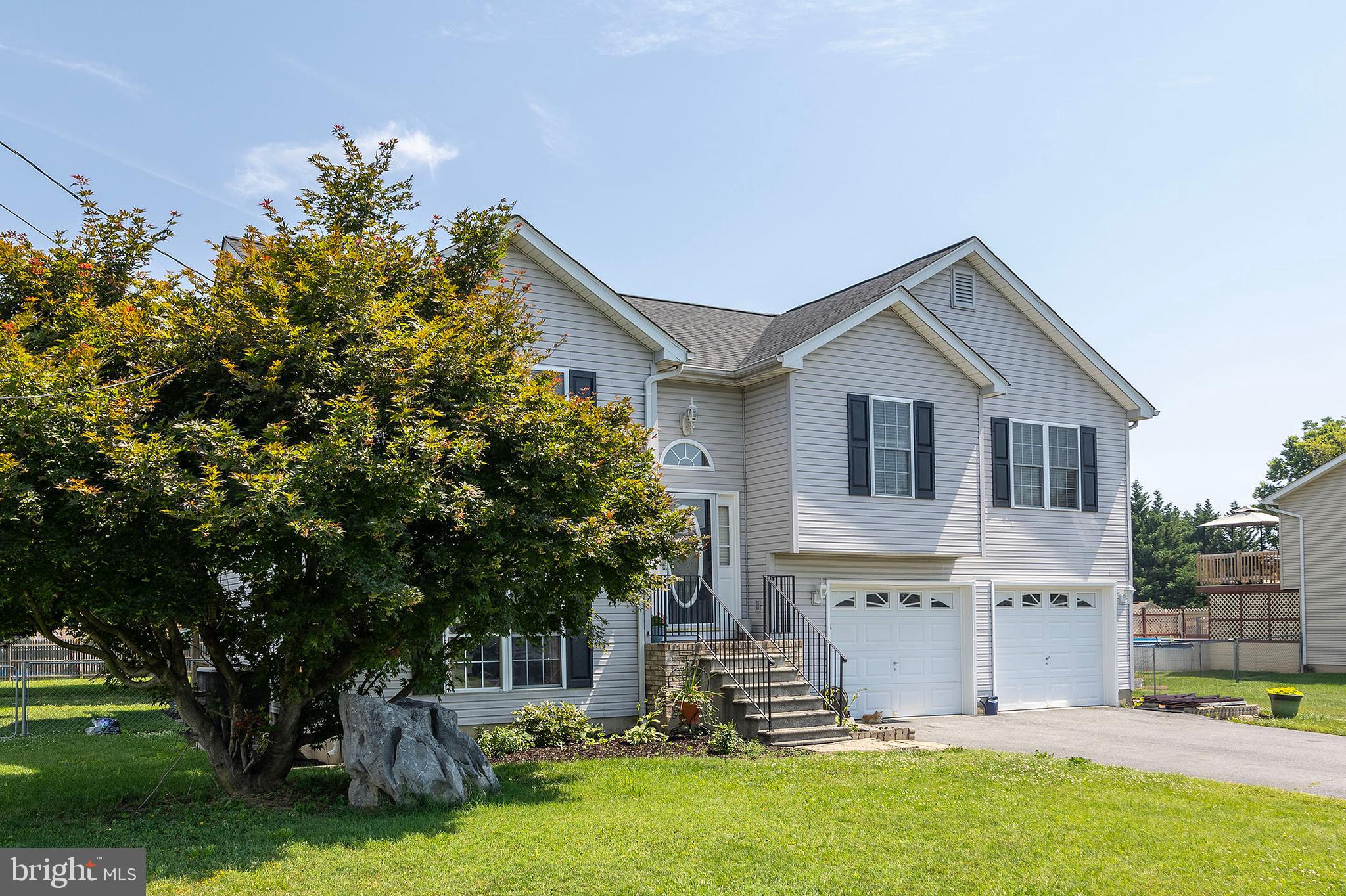 ELIZABETH STATION - Residential