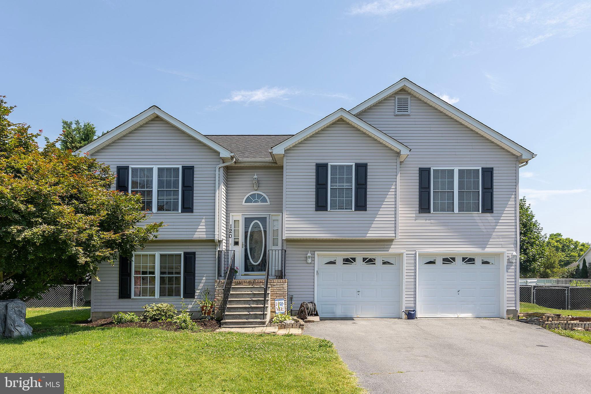 ELIZABETH STATION - Residential