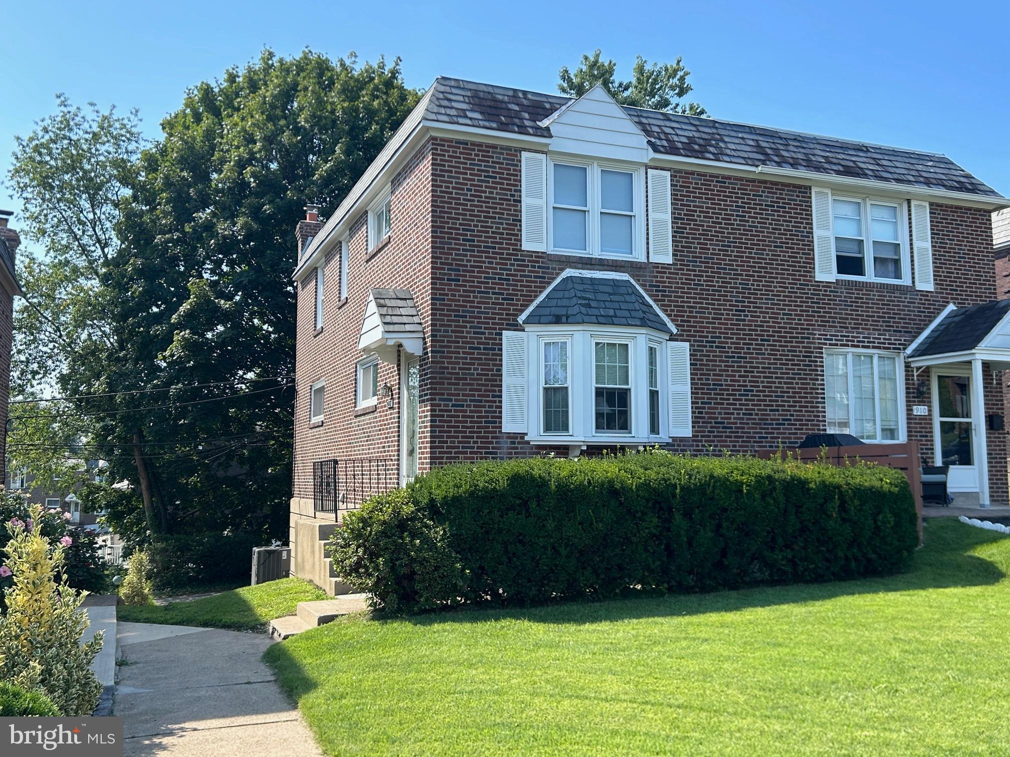 DREXEL PARK GARDEN - Residential