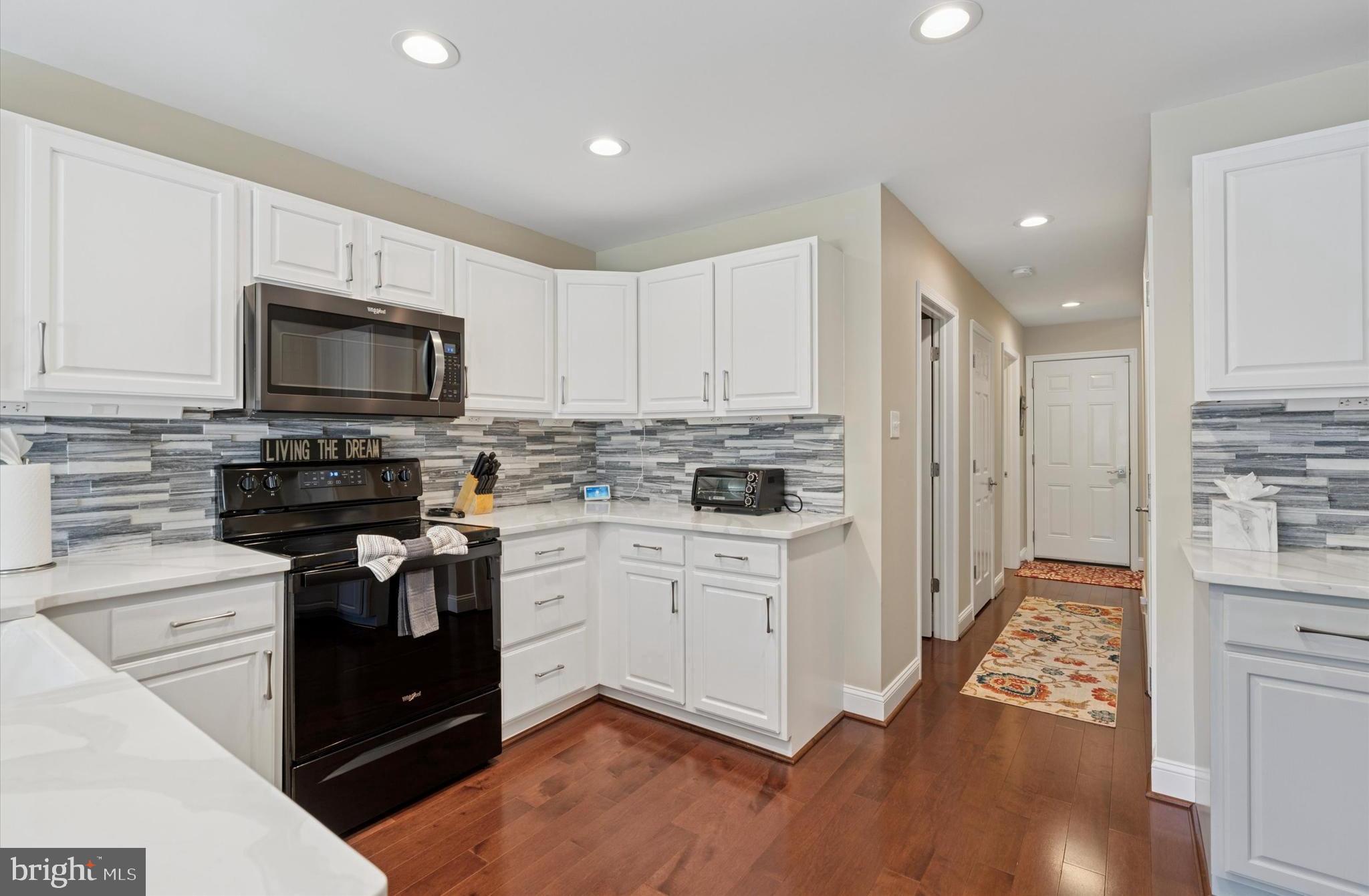 BIRMINGHAM HUNT - Residential