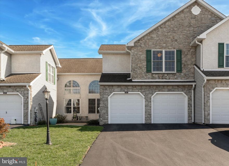 Offer Deadline Monday 4/28 at 10am. Welcome to 621 Jaeger Circle, a beautifully updated 3 bedroom, 2 full bath/2 half bath townhome in the award winning Unionville-Chadds Ford School district. Step into the dramatic foyer & adjoining living room with vaulted 2-story ceiling, open staircase, and 2-story arched window for an abundance of natural light. The open floor plan main living area, w/hardwood floors that continue throughout, includes a dining area and cozy family room w/ stone surround gas fireplace, creating a perfect place to gather with family & friends. Continue to the eat-in kitchen featuring white cabinetry, tile backsplash, apron sink, & quartz countertops w/ peninsula for additional seating. The sunny breakfast room has sliding glass doors leading to the deck, making summer cookouts a breeze! A large walk-in pantry, and half bath w/ pedestal sink complete the first level. Head upstairs to find the primary bedroom w/ double door entry, cathedral ceiling, walk-in closet, and luxurious ensuite bathroom w/ double vanity & separate make-up counter, and oversized tiled shower. Two additional bedrooms with ample closet space, a full hall bath with glass door shower/tub combo & vanity for storage, and convenient laundry complete the second level. Head back down to the fully finished basement offering tons of open flexible living space, storage, and another half bath. Birmingham Hunt is conveniently located with easy access to shopping, dining, &  major roads, and features community maintained walking trails and a nearby park. Come enjoy low-maintenance living in a serene setting!