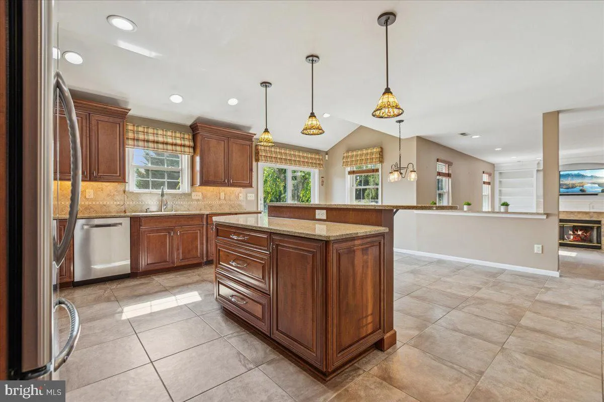 Lawrence Township, New Jersey 08648, United States, 4 Bedrooms Bedrooms, ,3 BathroomsBathrooms,Residential,Contingent,217790