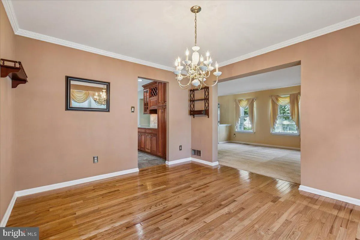 Lawrence Township, New Jersey 08648, United States, 4 Bedrooms Bedrooms, ,3 BathroomsBathrooms,Residential,Contingent,217790