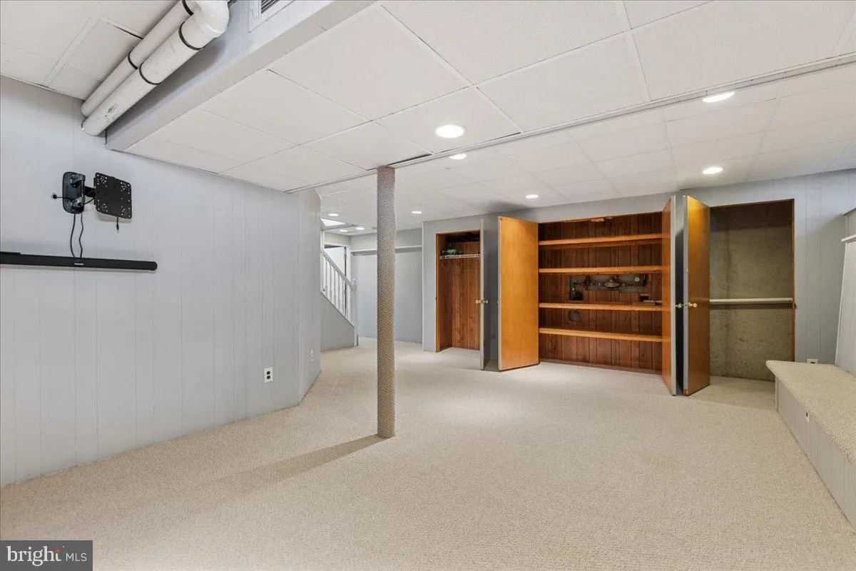 Lawrence Township, New Jersey 08648, United States, 4 Bedrooms Bedrooms, ,3 BathroomsBathrooms,Residential,Contingent,217790