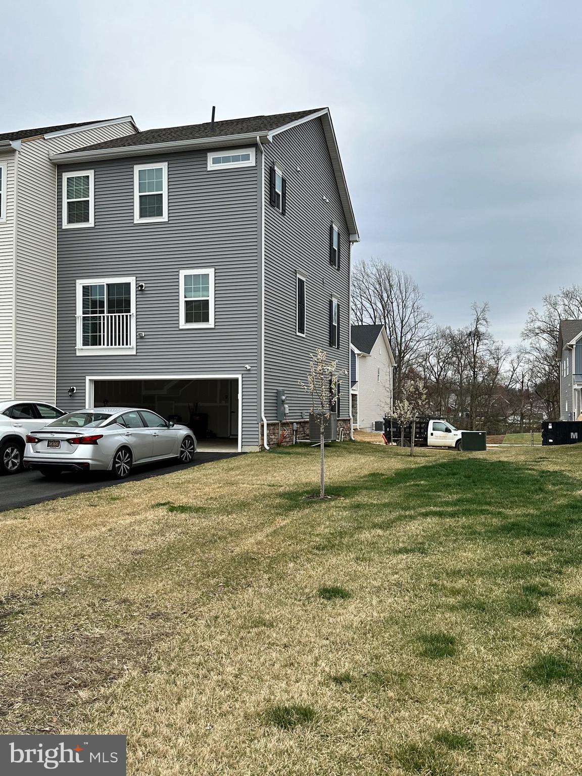 BRIGHTON VILLAGE - Residential