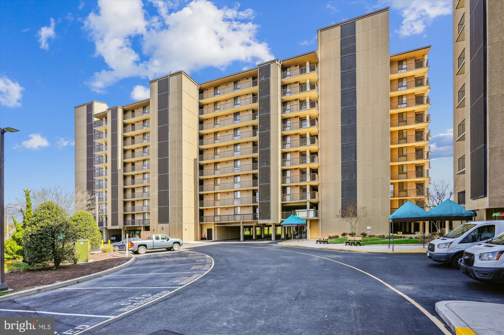 SEA COLONY EAST - Residential