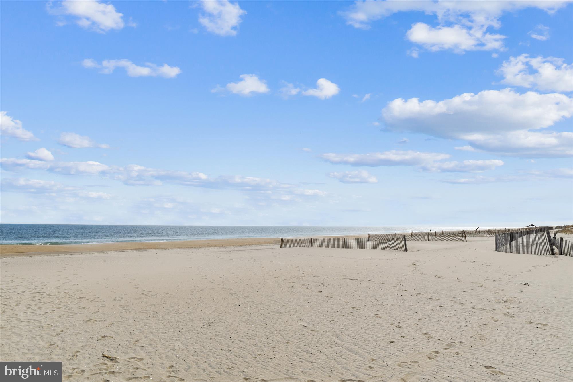 SEA COLONY EAST - Residential