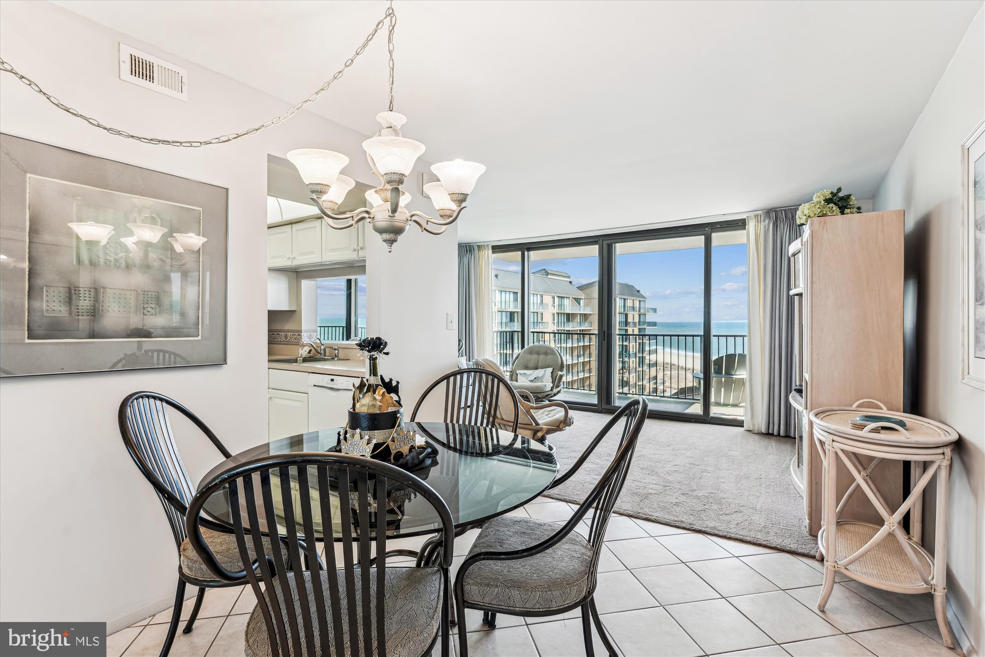 SEA COLONY EAST - Residential