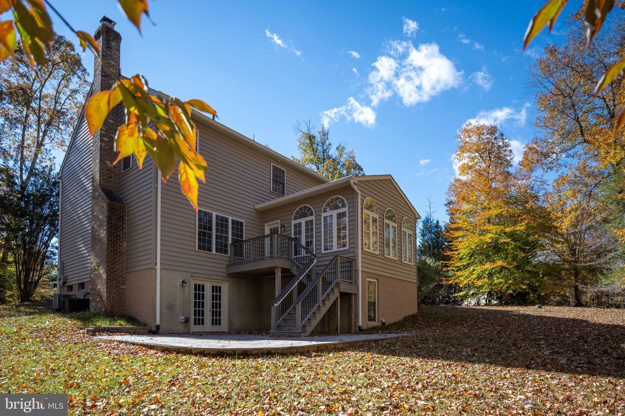 SMITH LAKE ESTATES - Residential