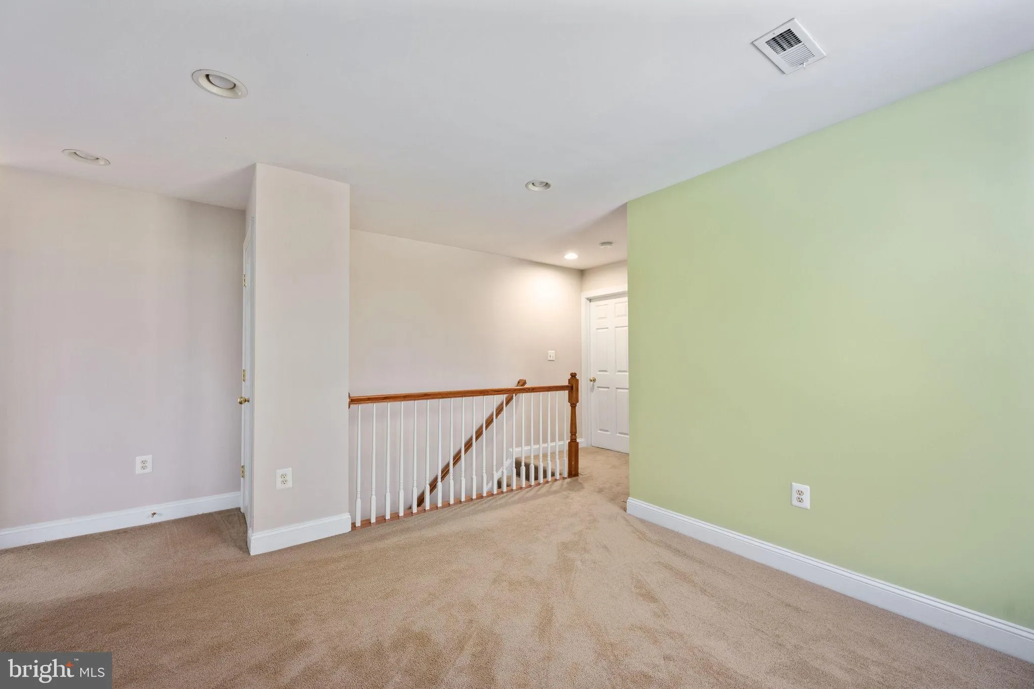 Stafford, Virginia 22556, United States, 6 Bedrooms Bedrooms, ,4 BathroomsBathrooms,Residential,Active,253043