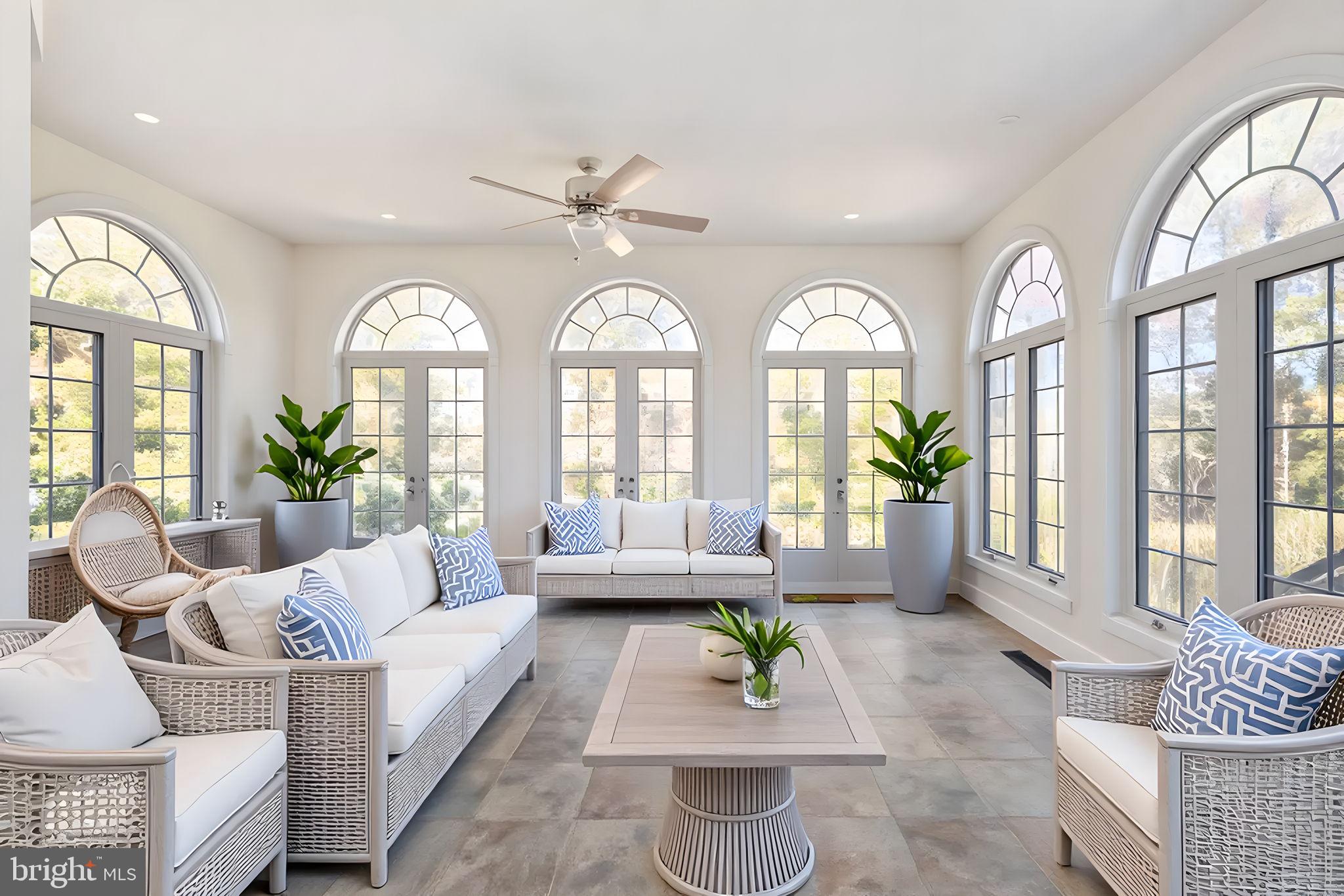 SMITH LAKE ESTATES - Residential