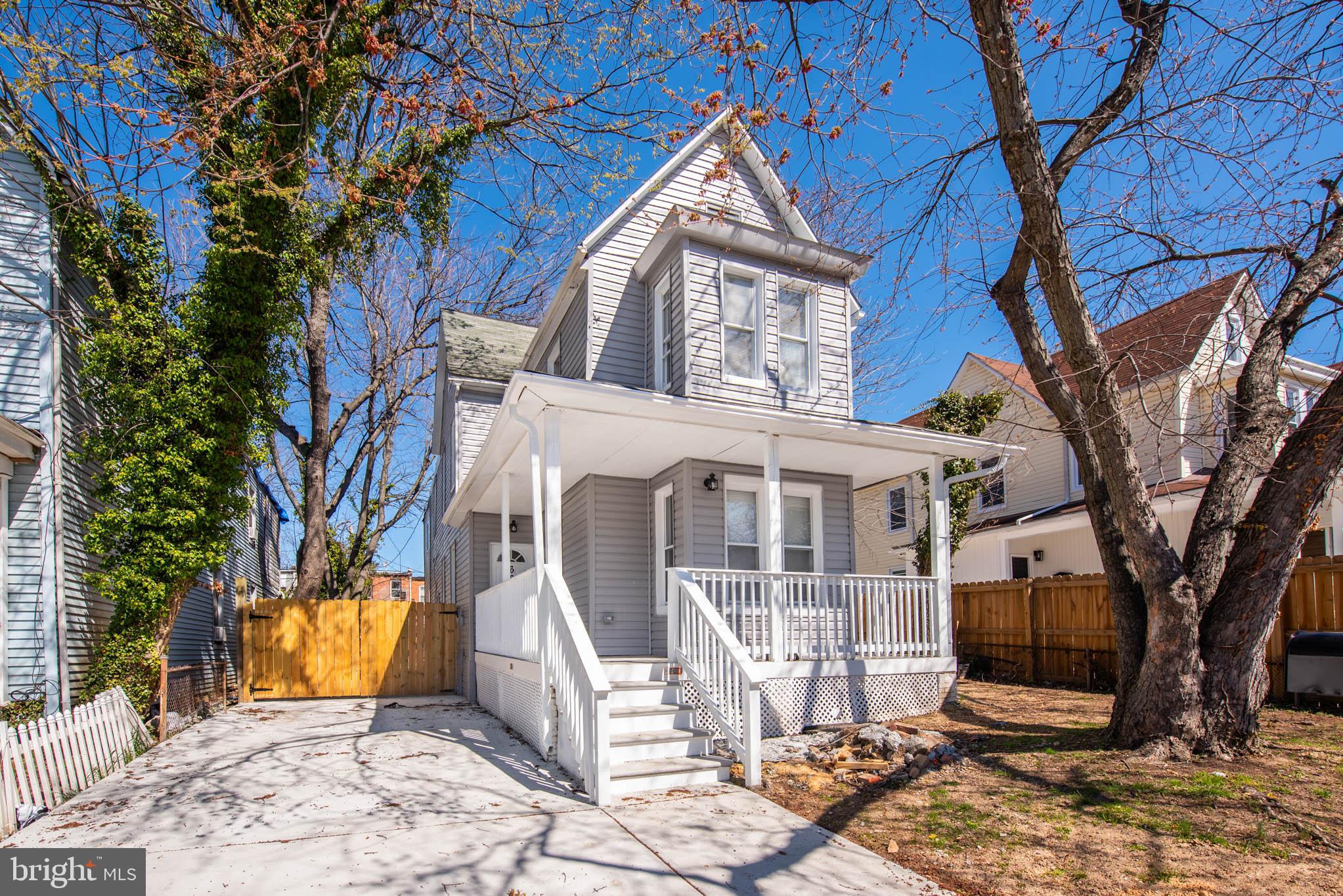 PEN LUCY - Residential