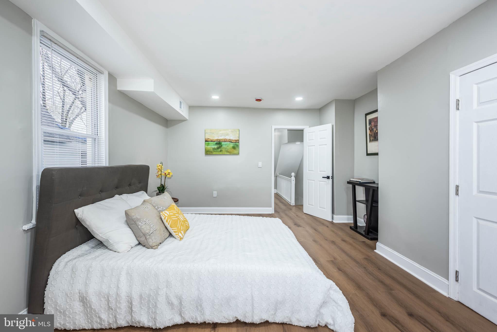 PEN LUCY - Residential