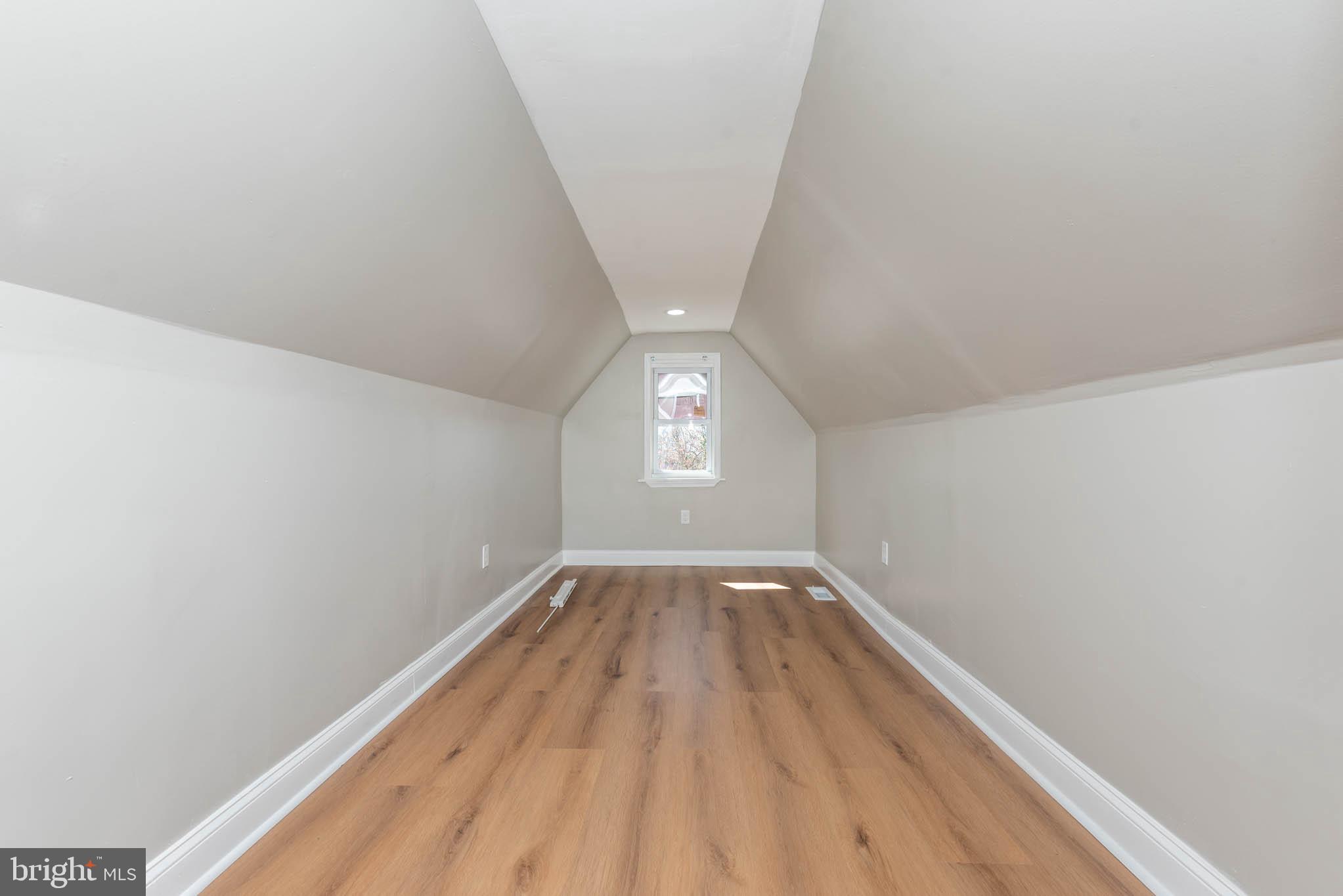 PEN LUCY - Residential