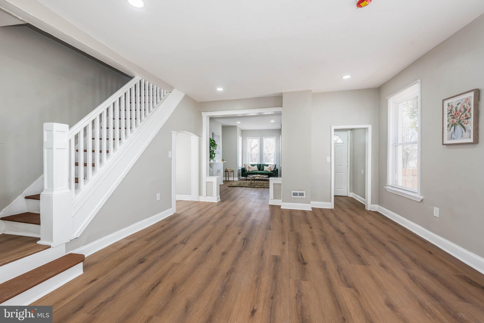 PEN LUCY - Residential