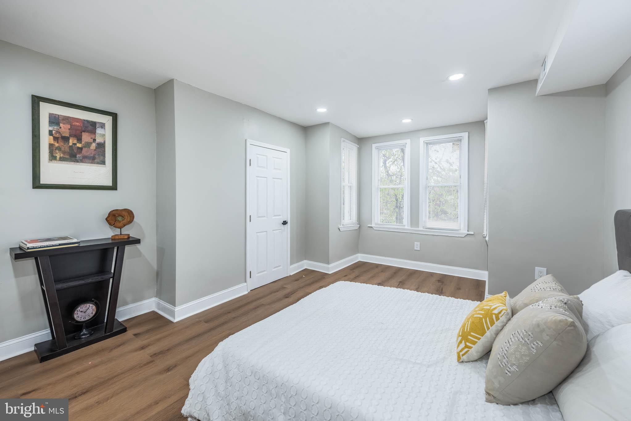 PEN LUCY - Residential