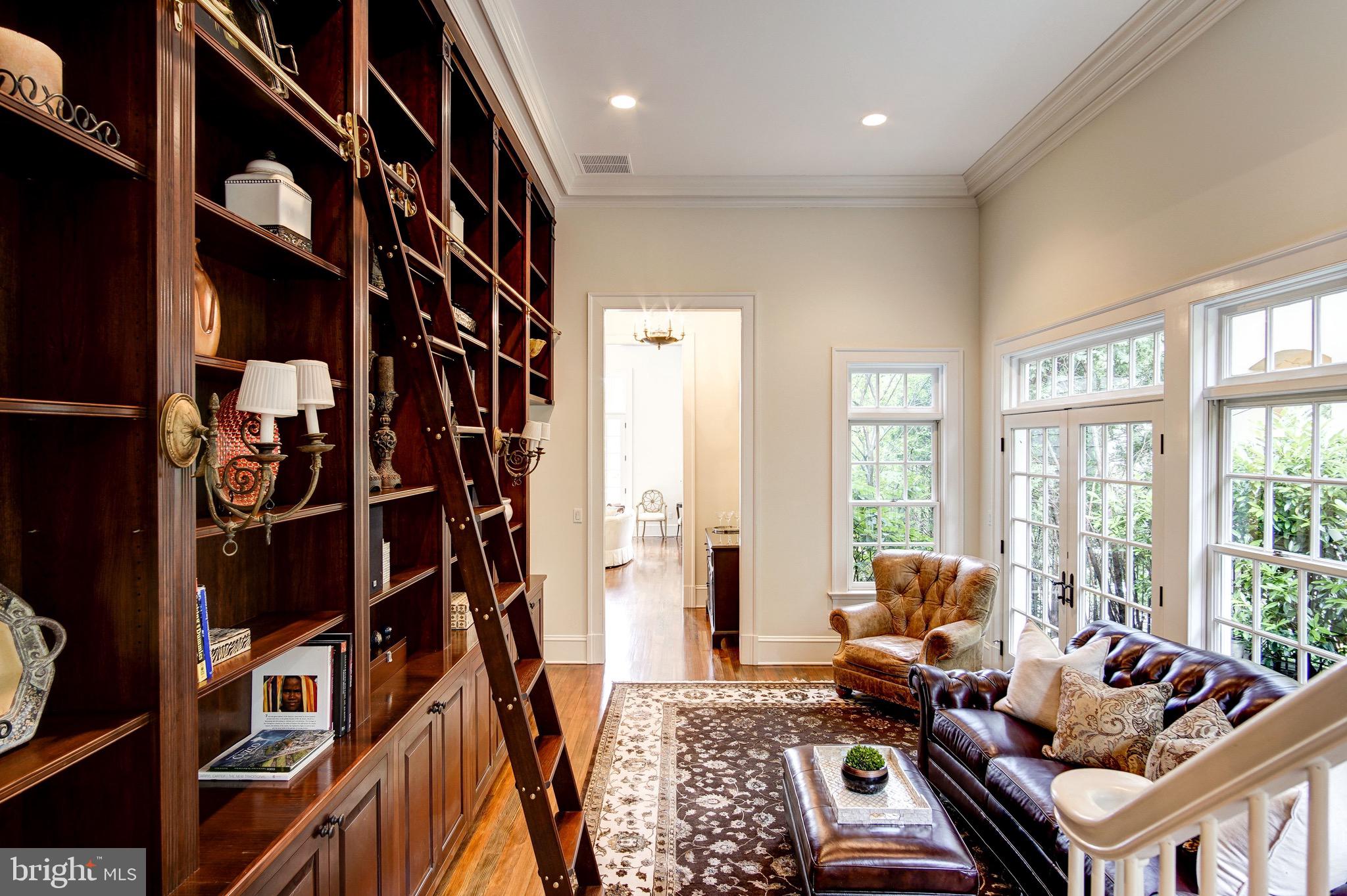 BERKLEY - Residential