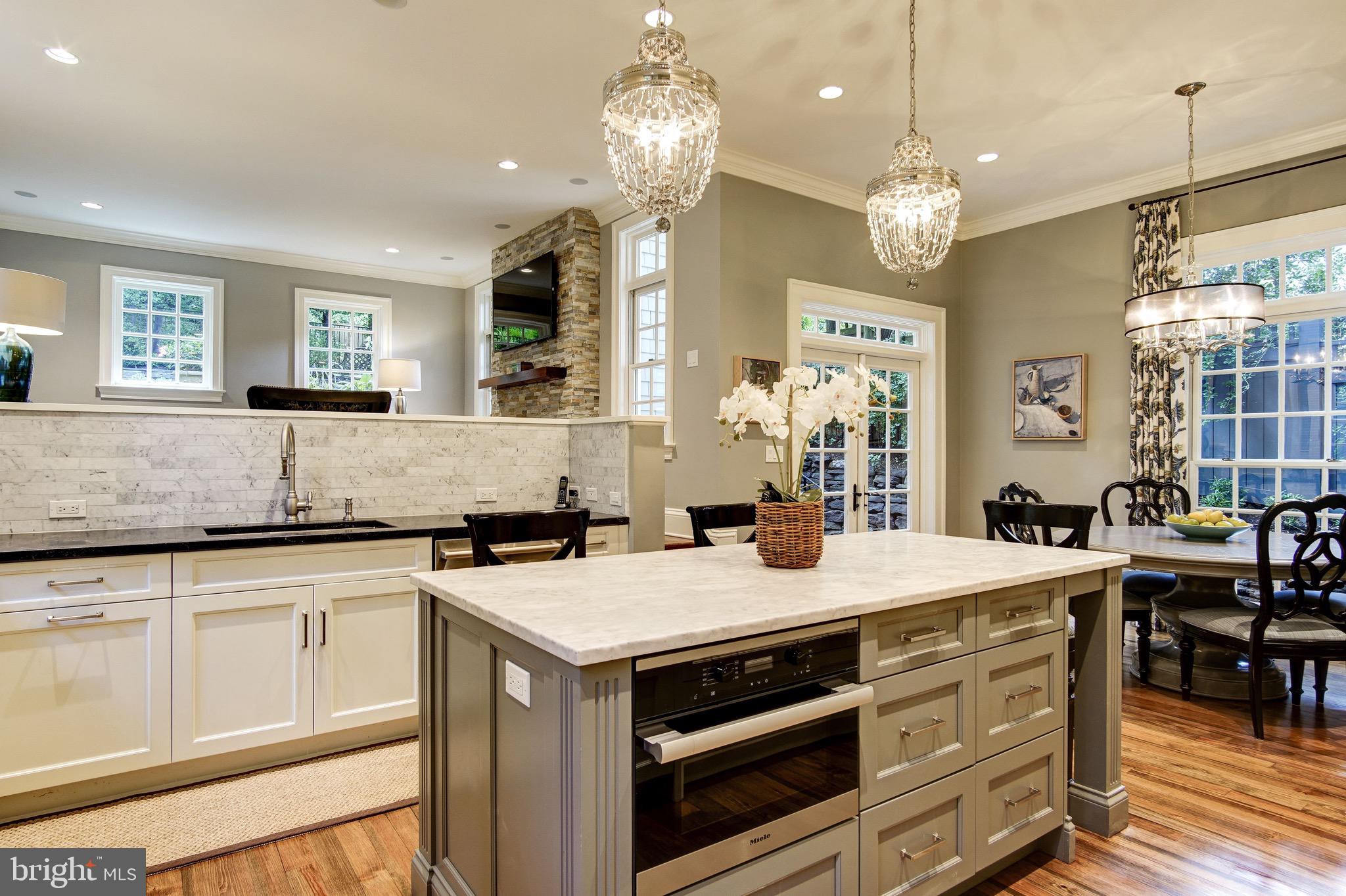 BERKLEY - Residential
