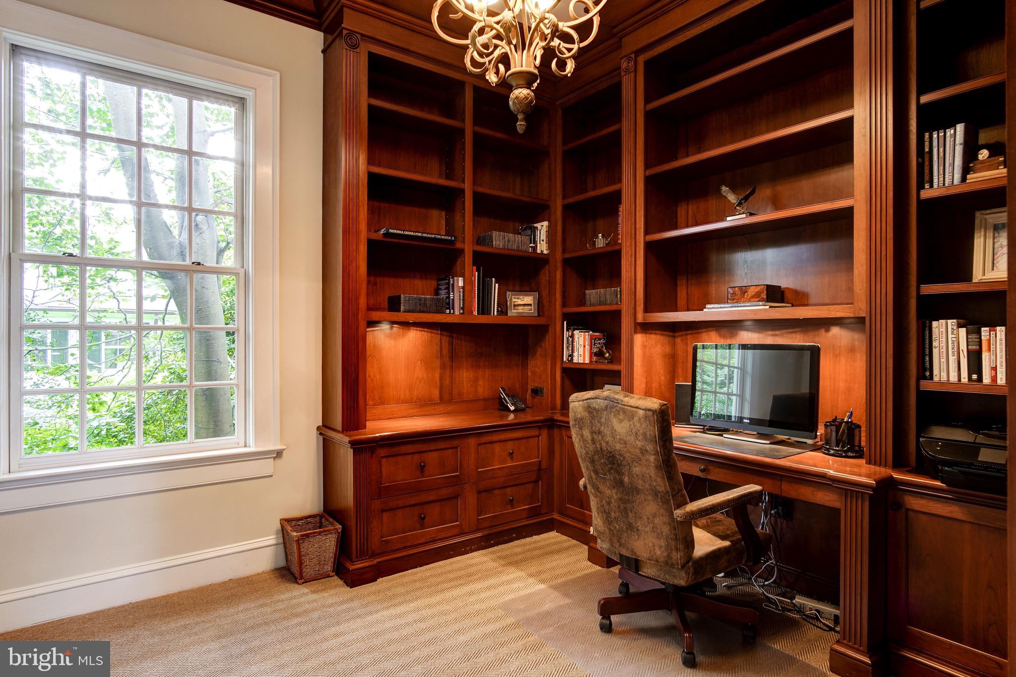 BERKLEY - Residential