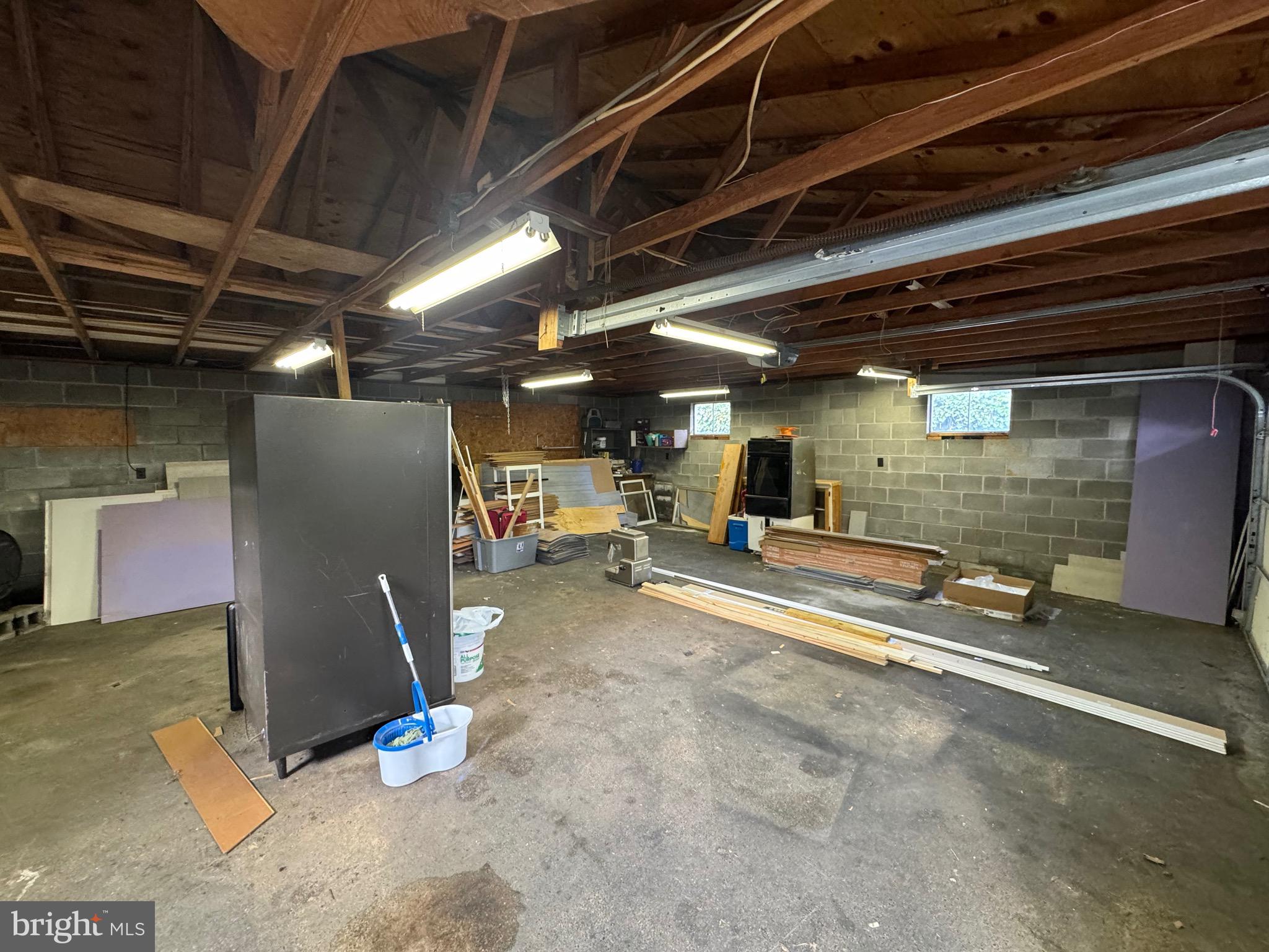 NORTH END - Residential