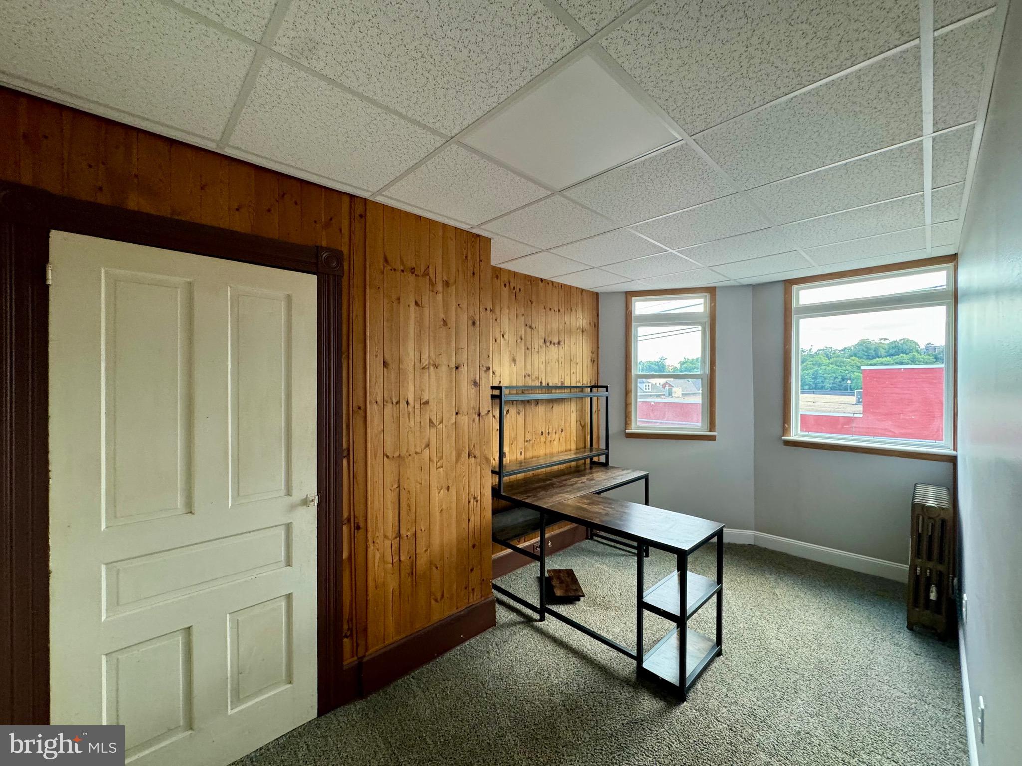 NORTH END - Residential