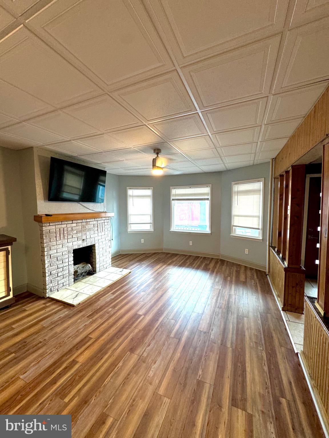 NORTH END - Residential