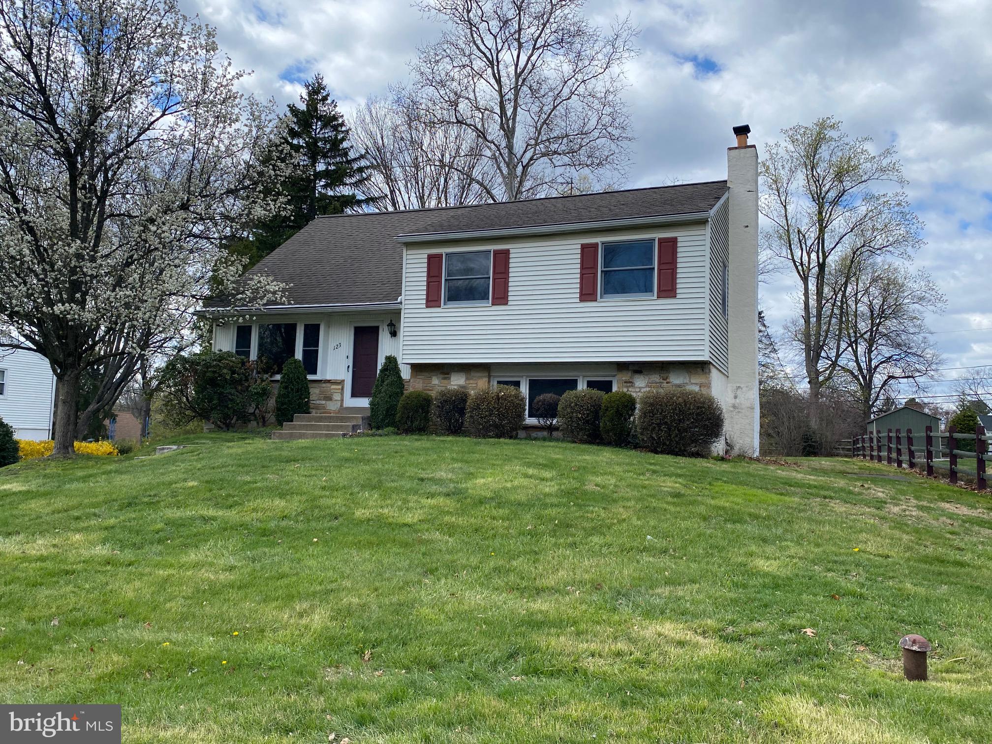 BRITTANY FARMS - Residential