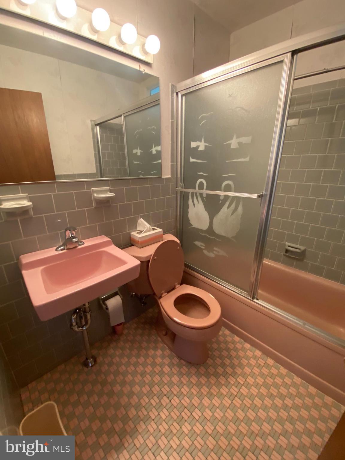 BRITTANY FARMS - Residential