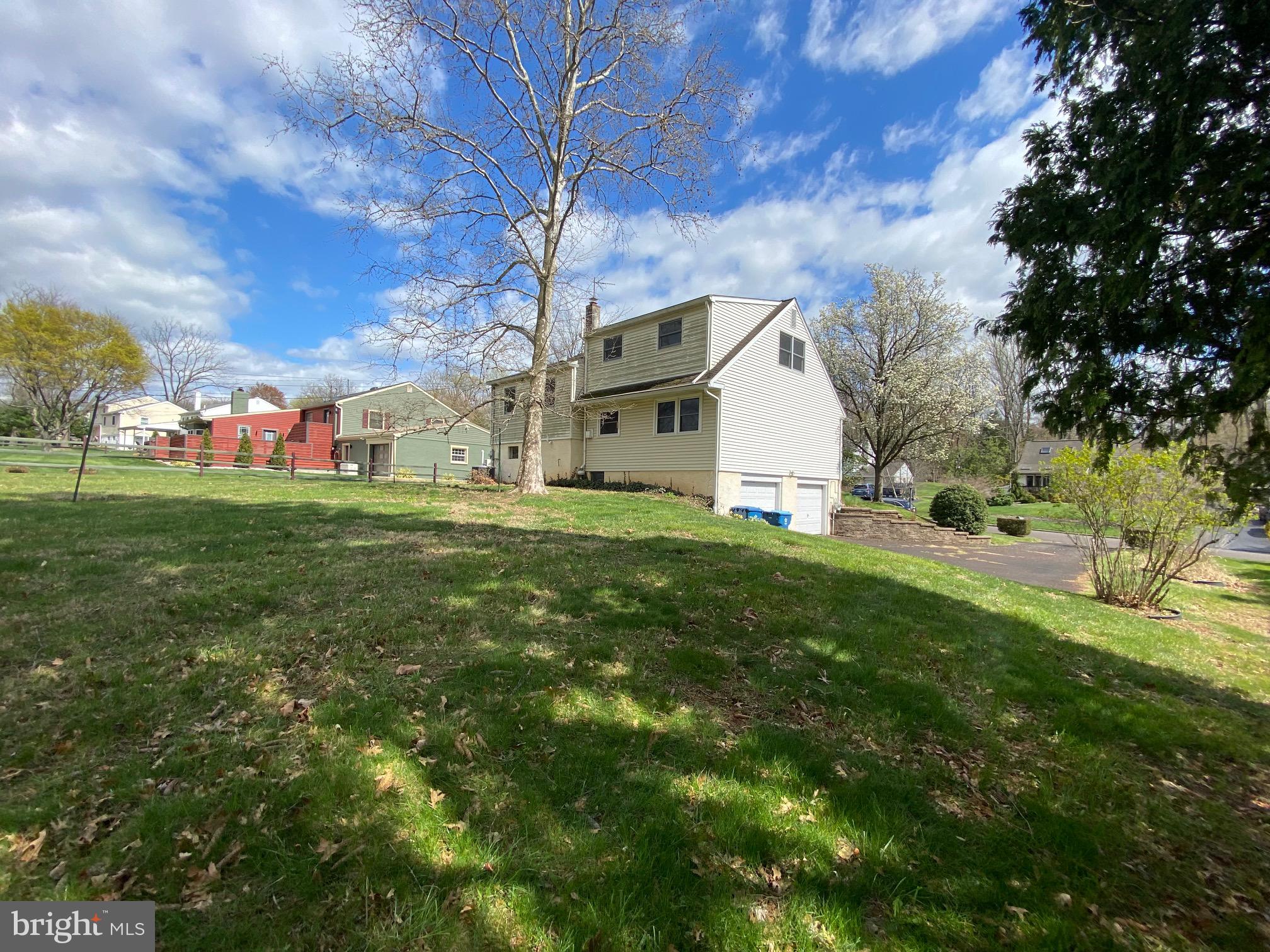 BRITTANY FARMS - Residential