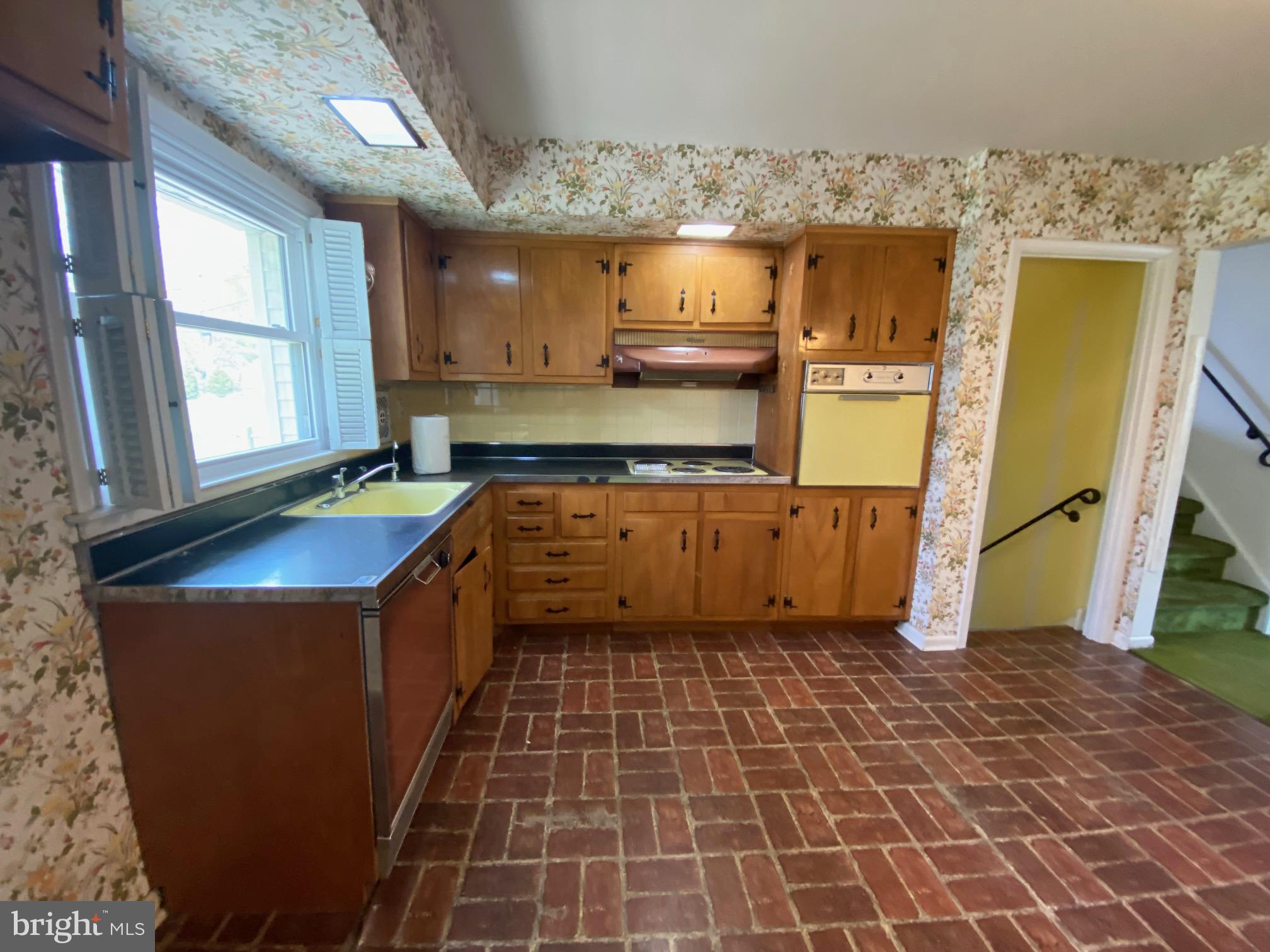 BRITTANY FARMS - Residential