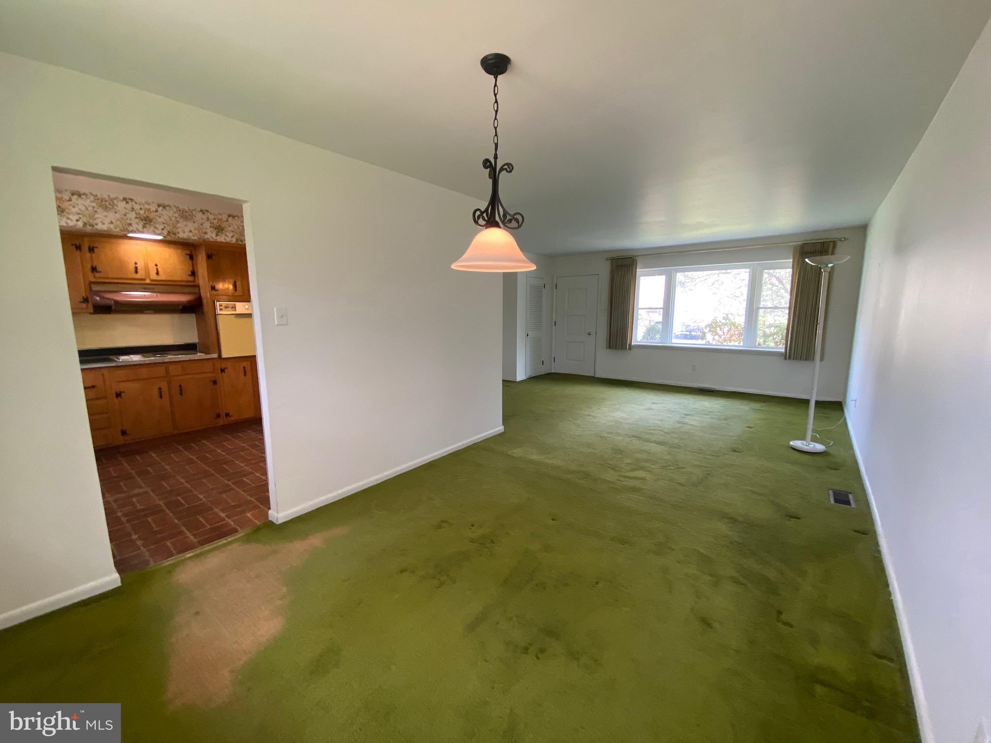 BRITTANY FARMS - Residential